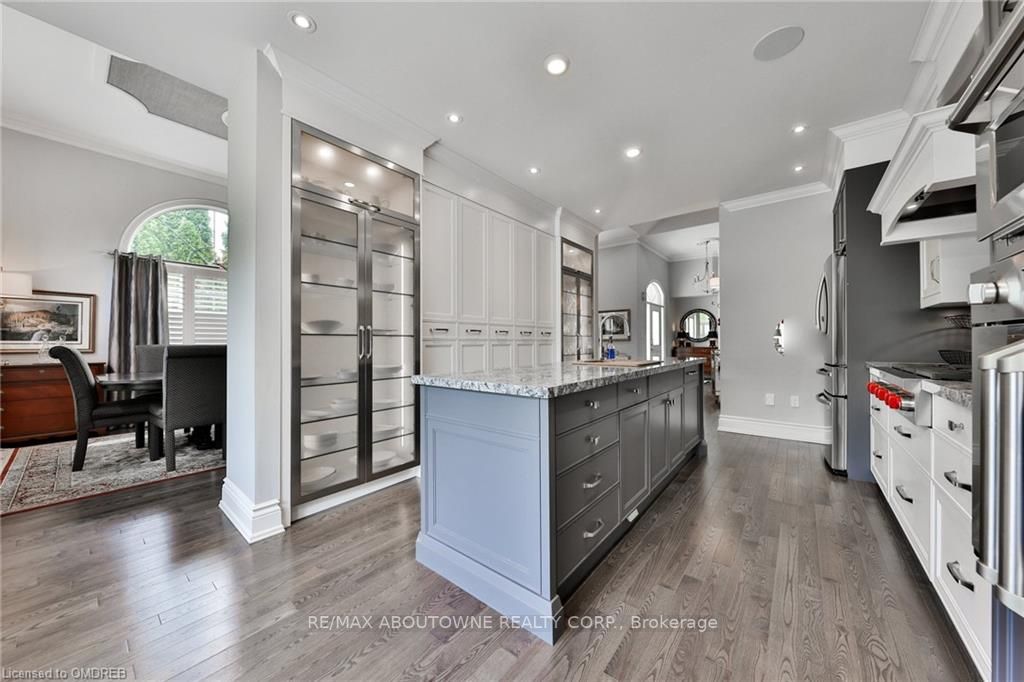 2400 Neyagawa Blvd, #27