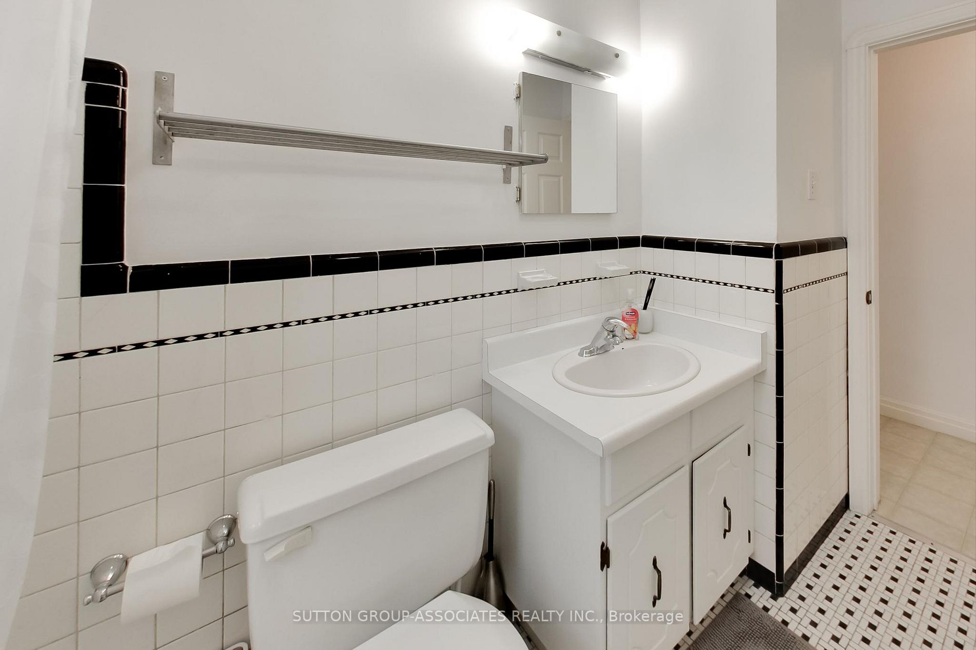 Listing W6047300 - Large Photo # 15