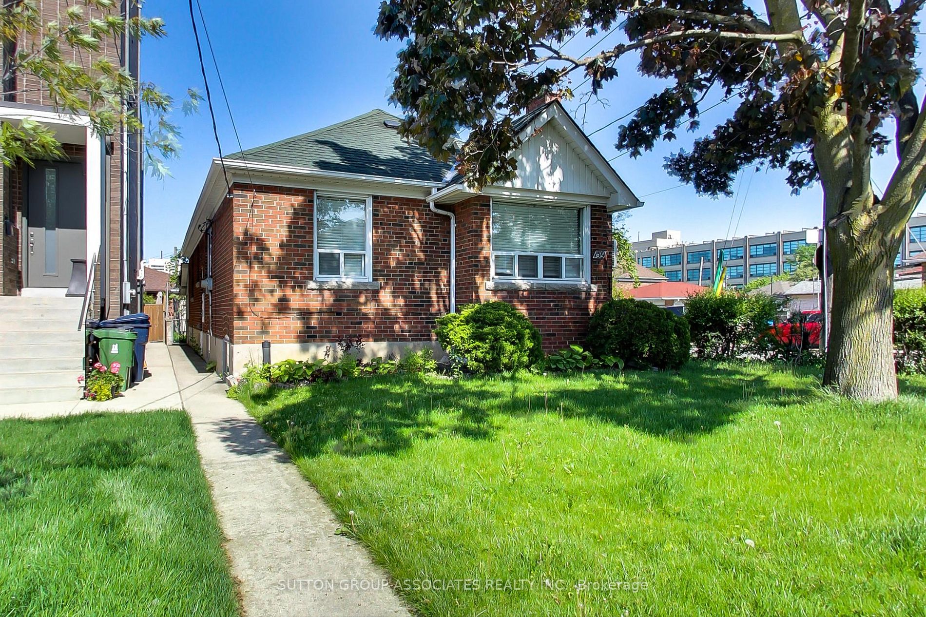 Listing W6047300 - Large Photo # 1