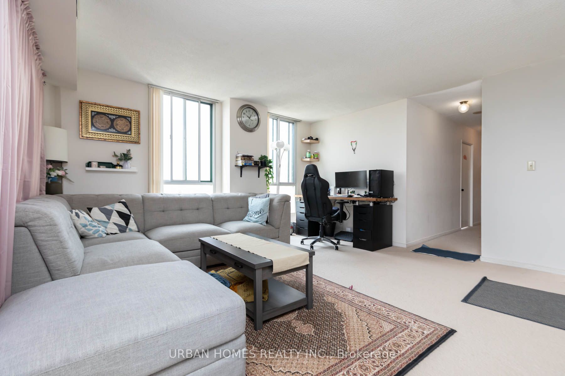 145 Hillcrest Ave, #803