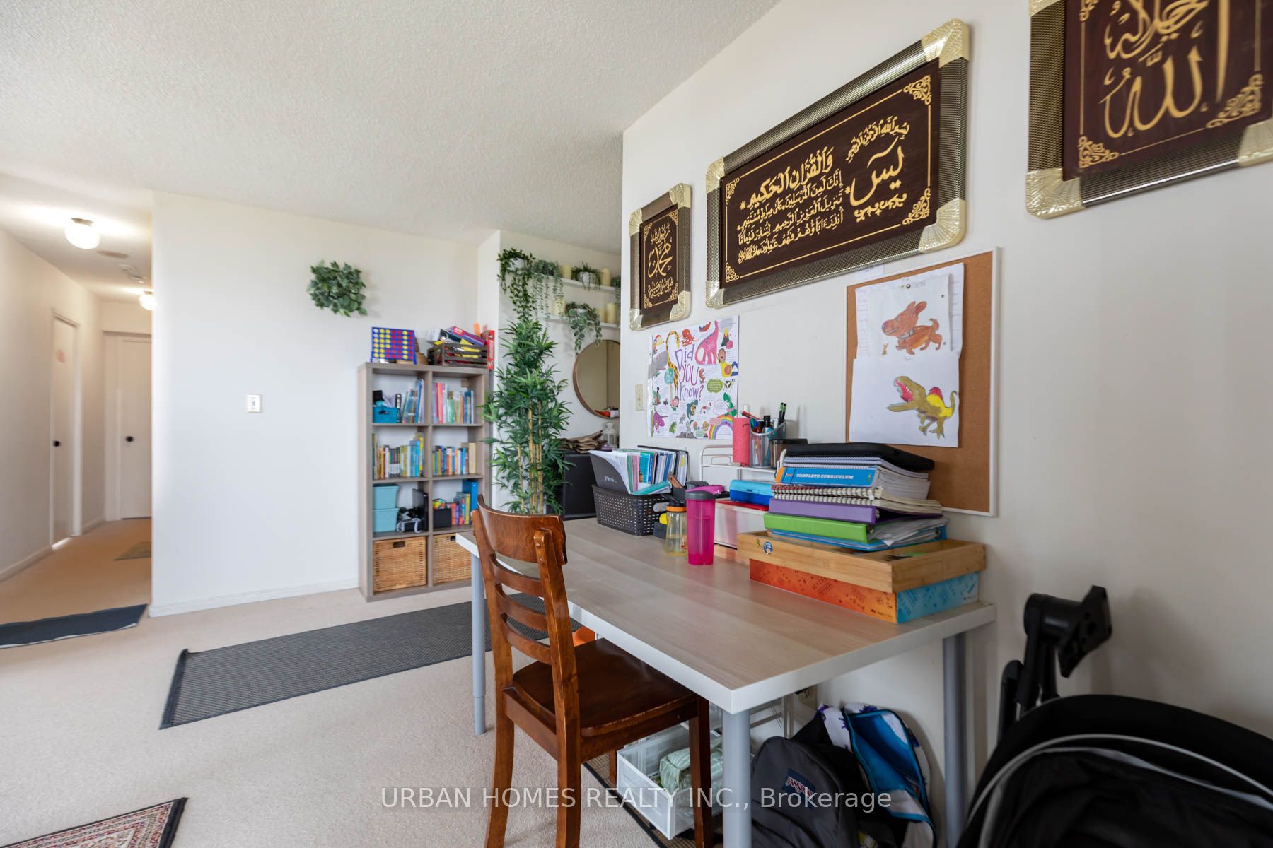 145 Hillcrest Ave, #803