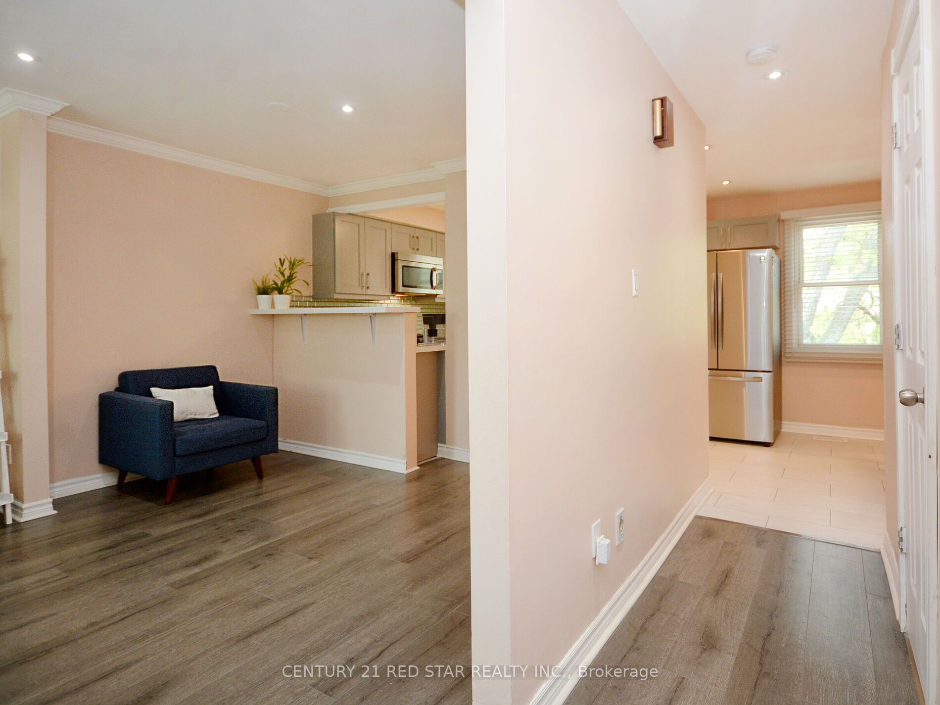 Listing W6047392 - Large Photo # 8