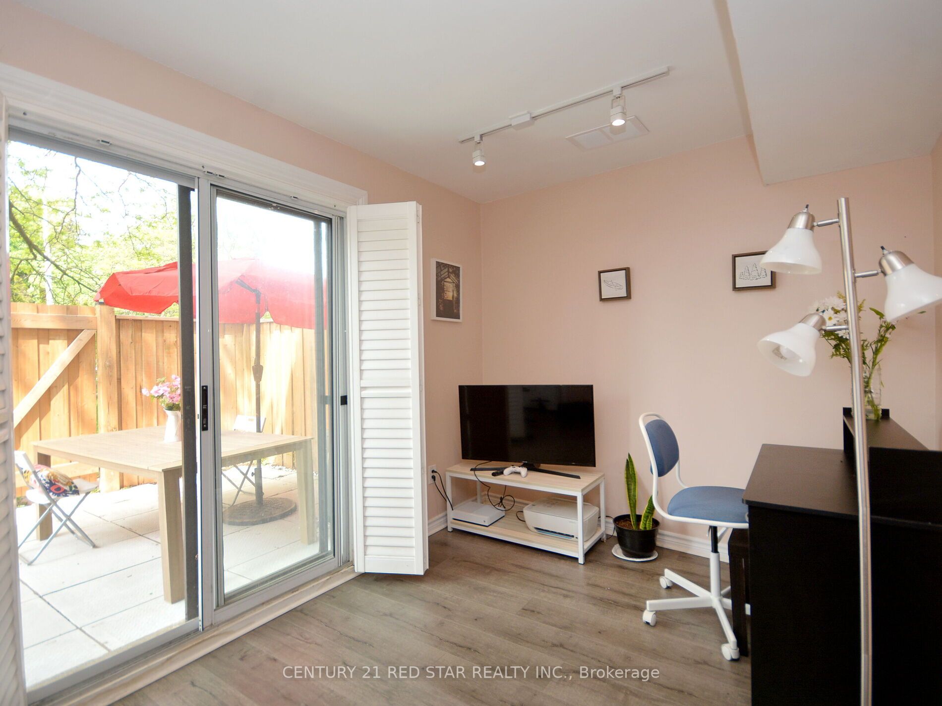 Listing W6047392 - Large Photo # 34