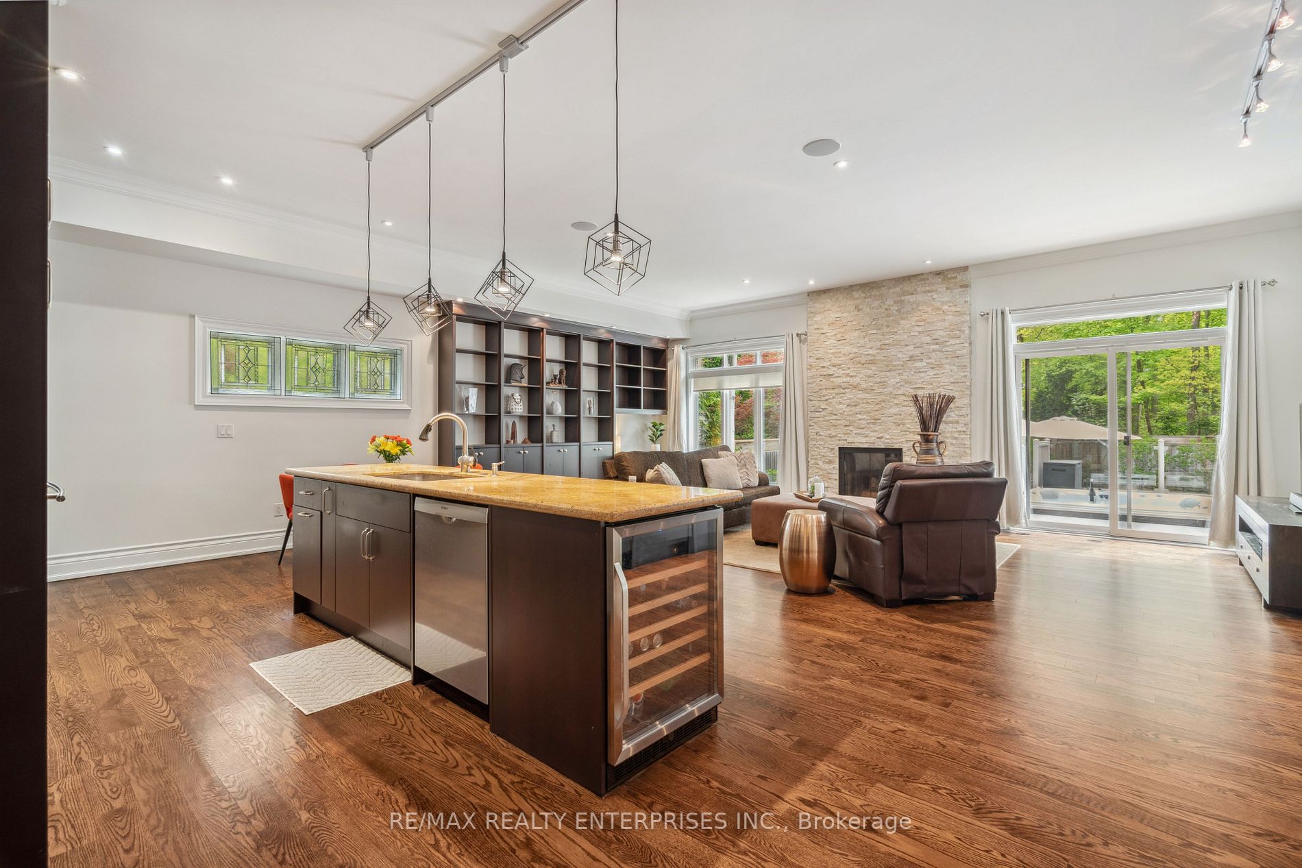 Listing W6047396 - Large Photo # 13