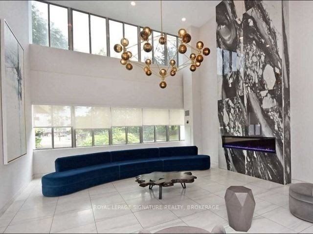 1580 Mississauga Valley Blvd, #702