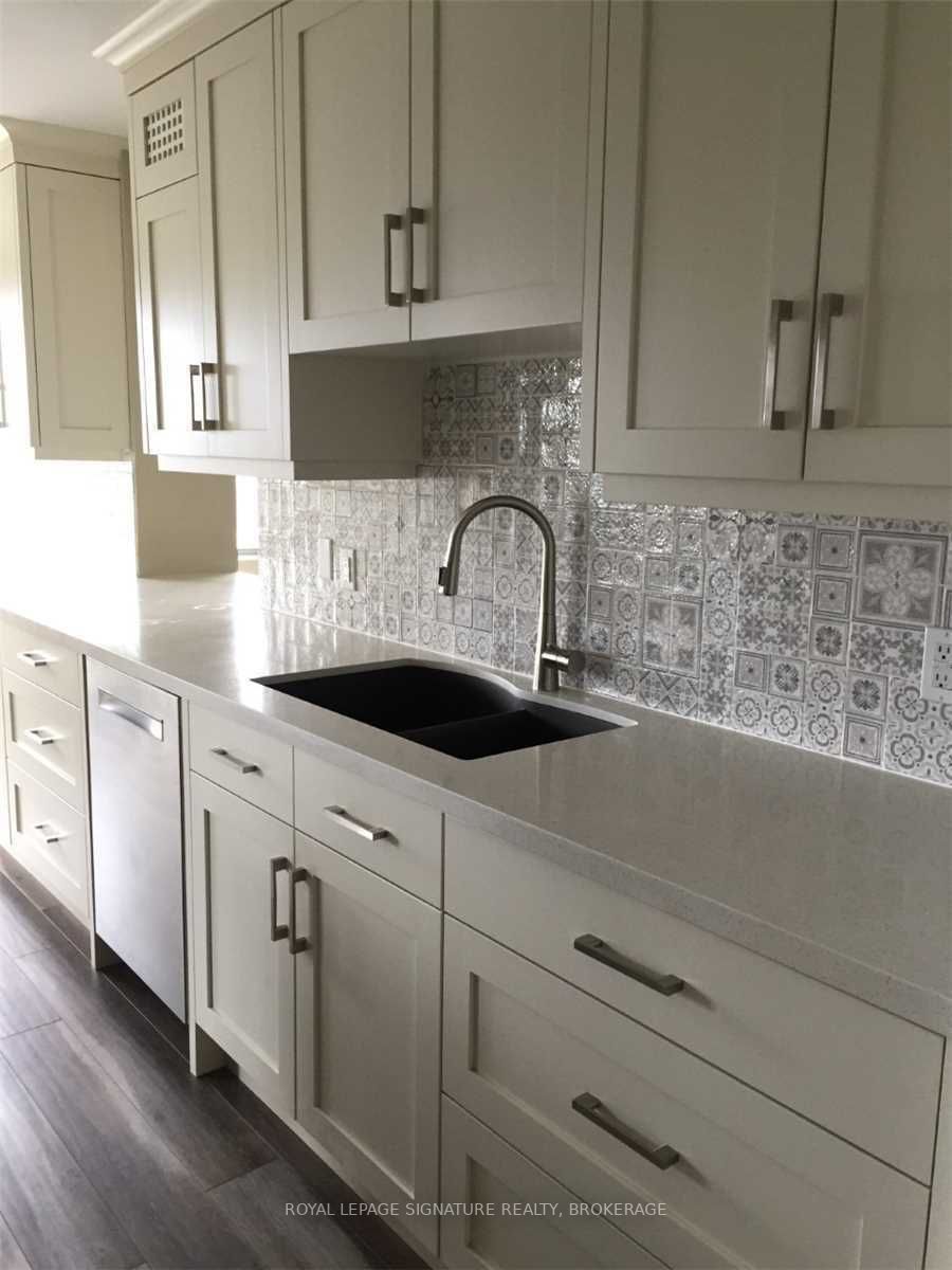1580 Mississauga Valley Blvd, #702