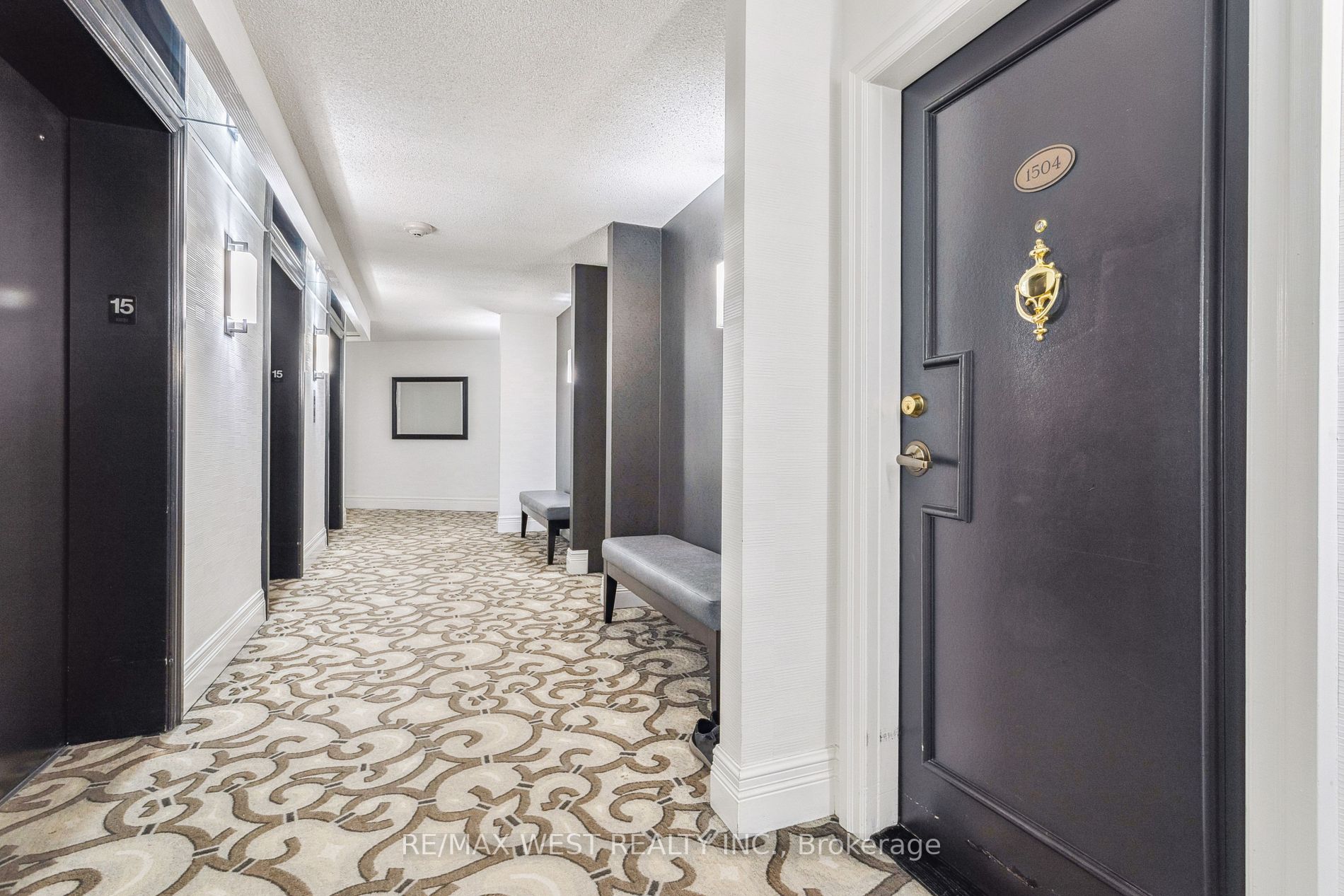 Listing W6047460 - Large Photo # 2