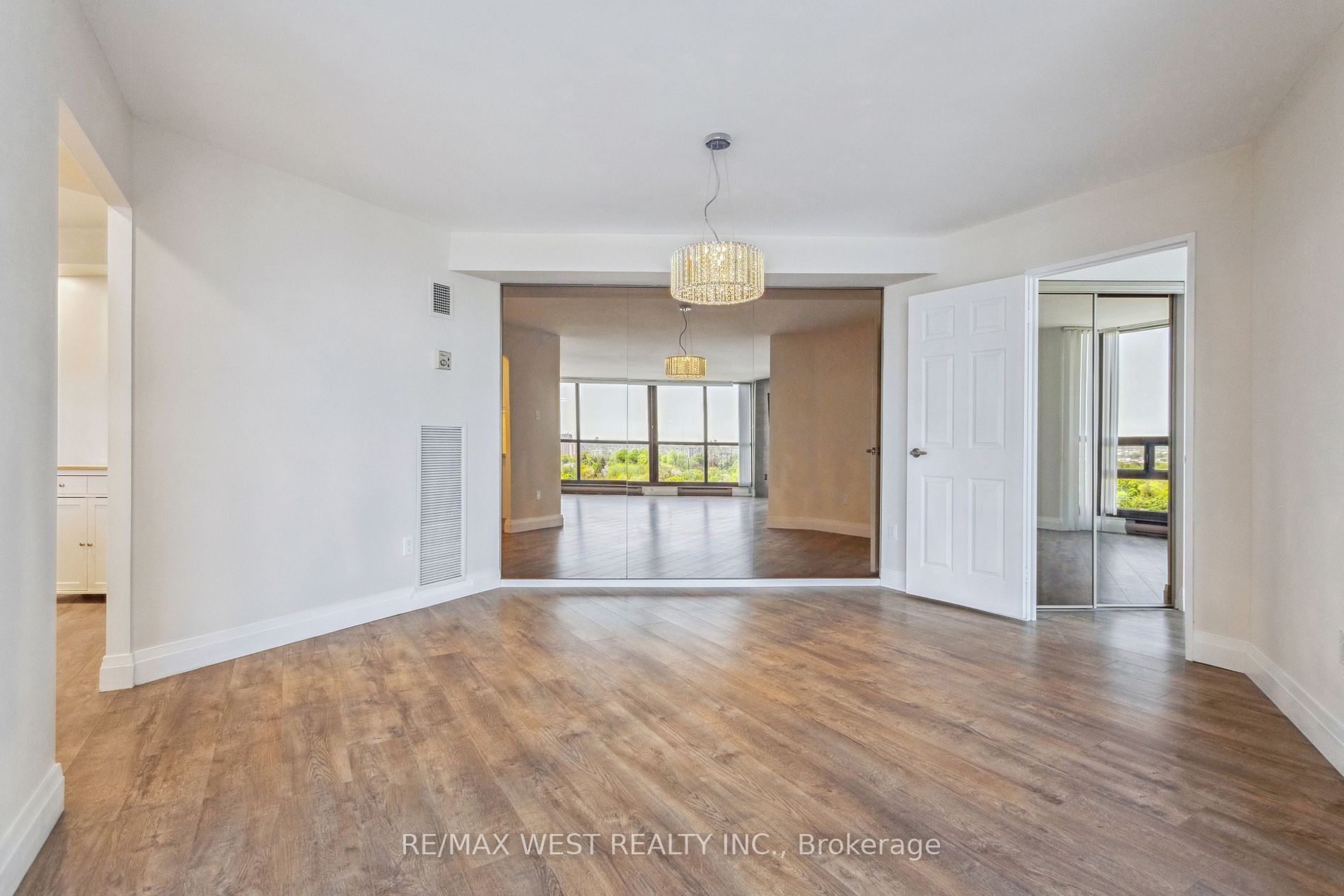 Listing W6047460 - Large Photo # 9