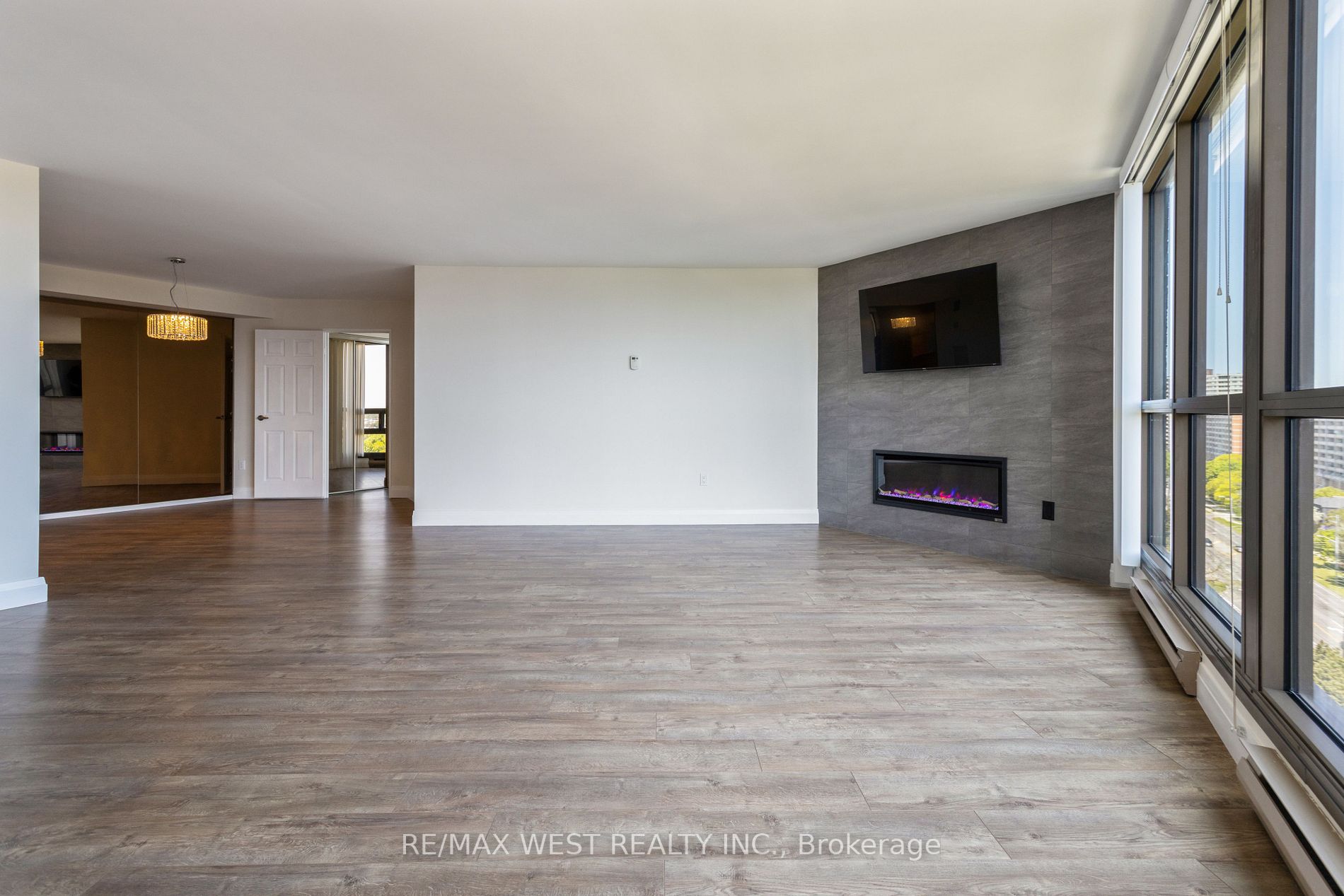 Listing W6047460 - Large Photo # 4