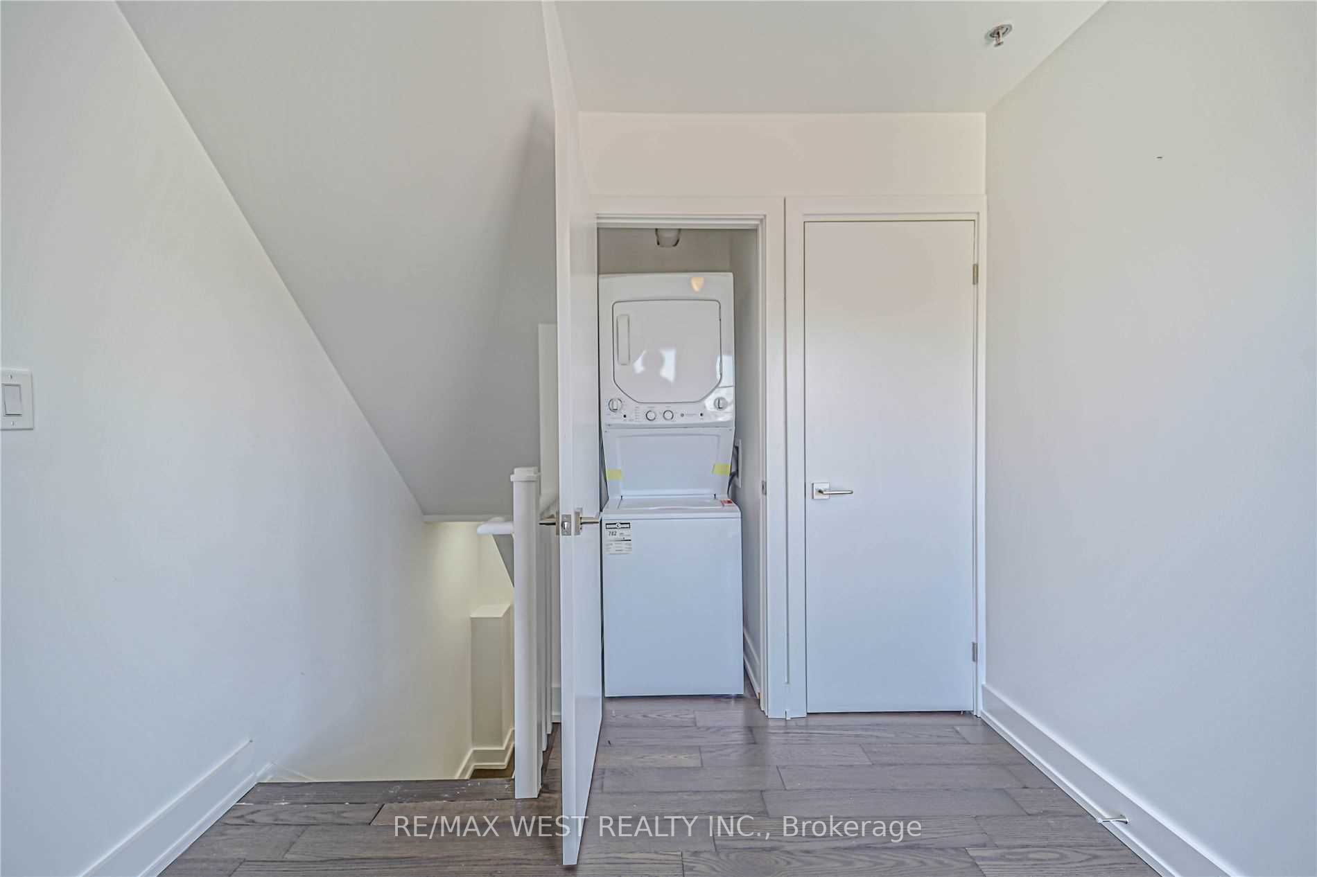 Listing W6047632 - Large Photo # 17