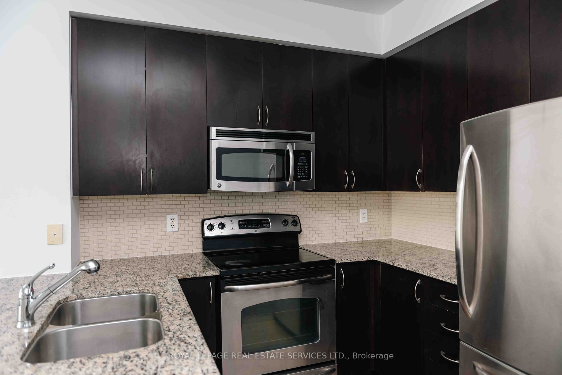 Listing W6047716 - Large Photo # 3