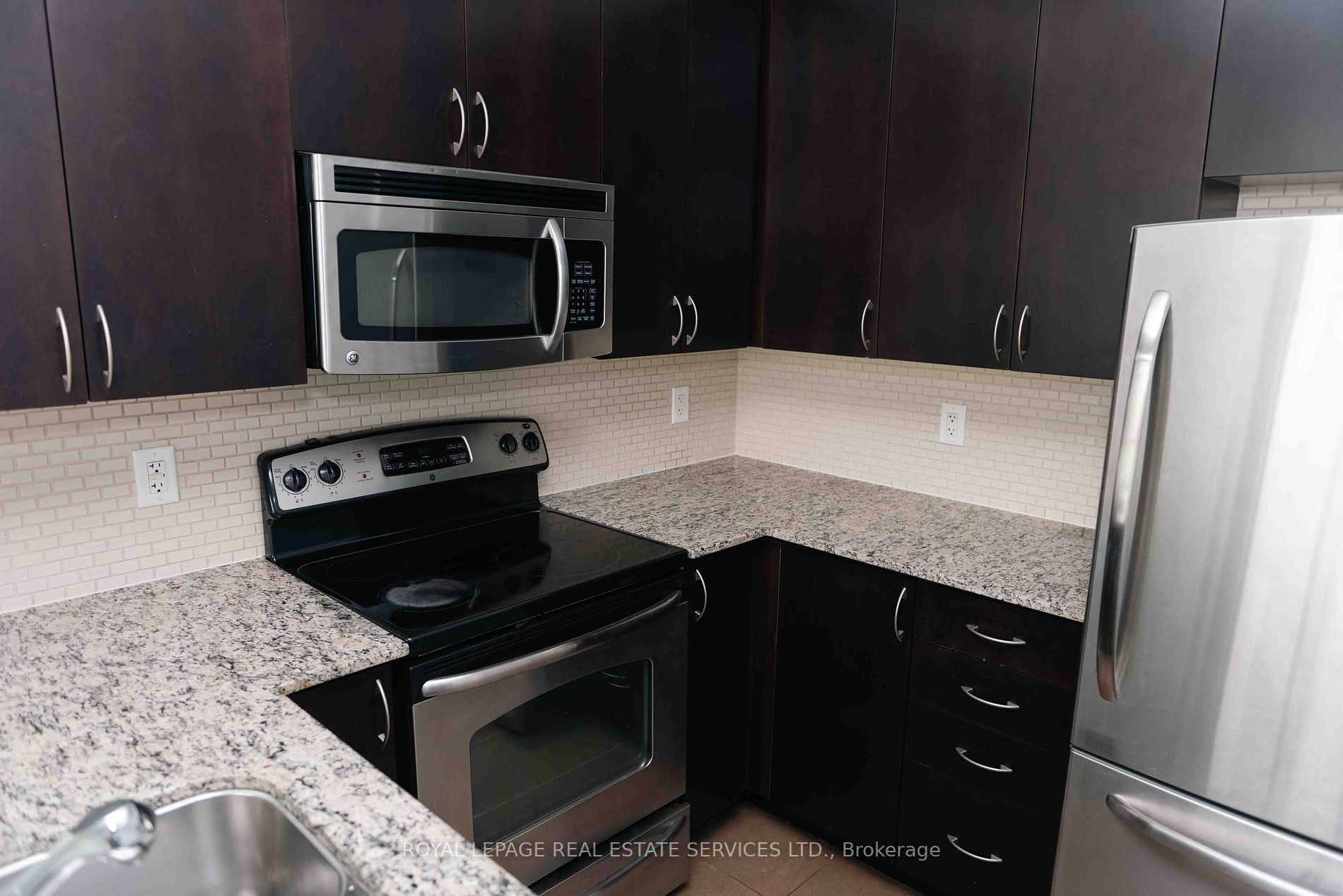 Listing W6047716 - Large Photo # 2
