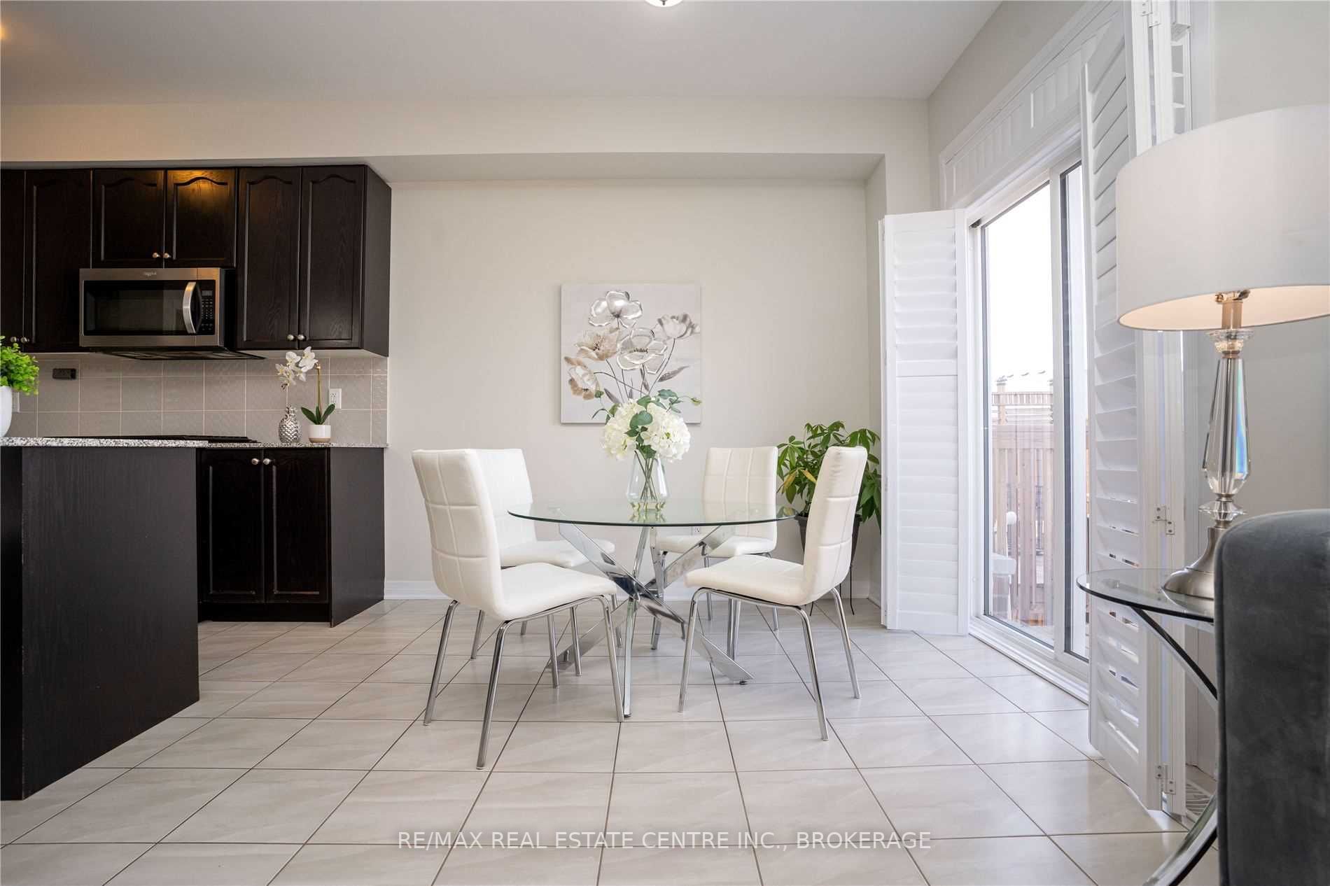 15 Porter Dr