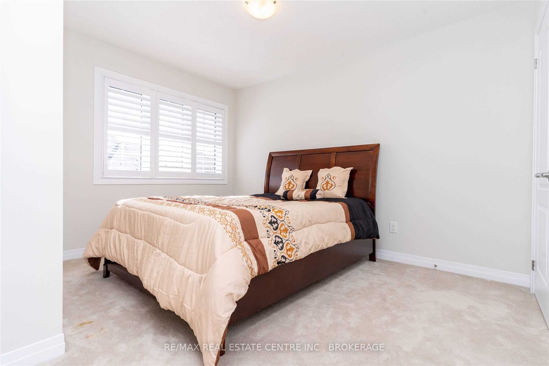 15 Porter Dr