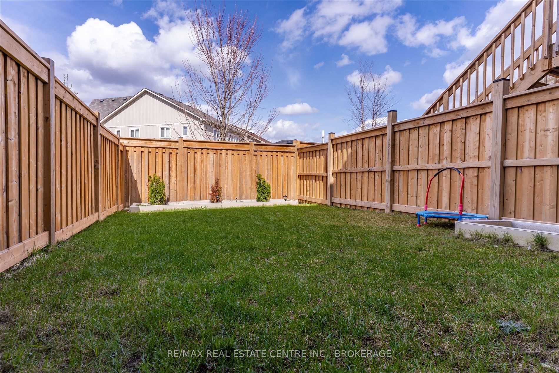 15 Porter Dr