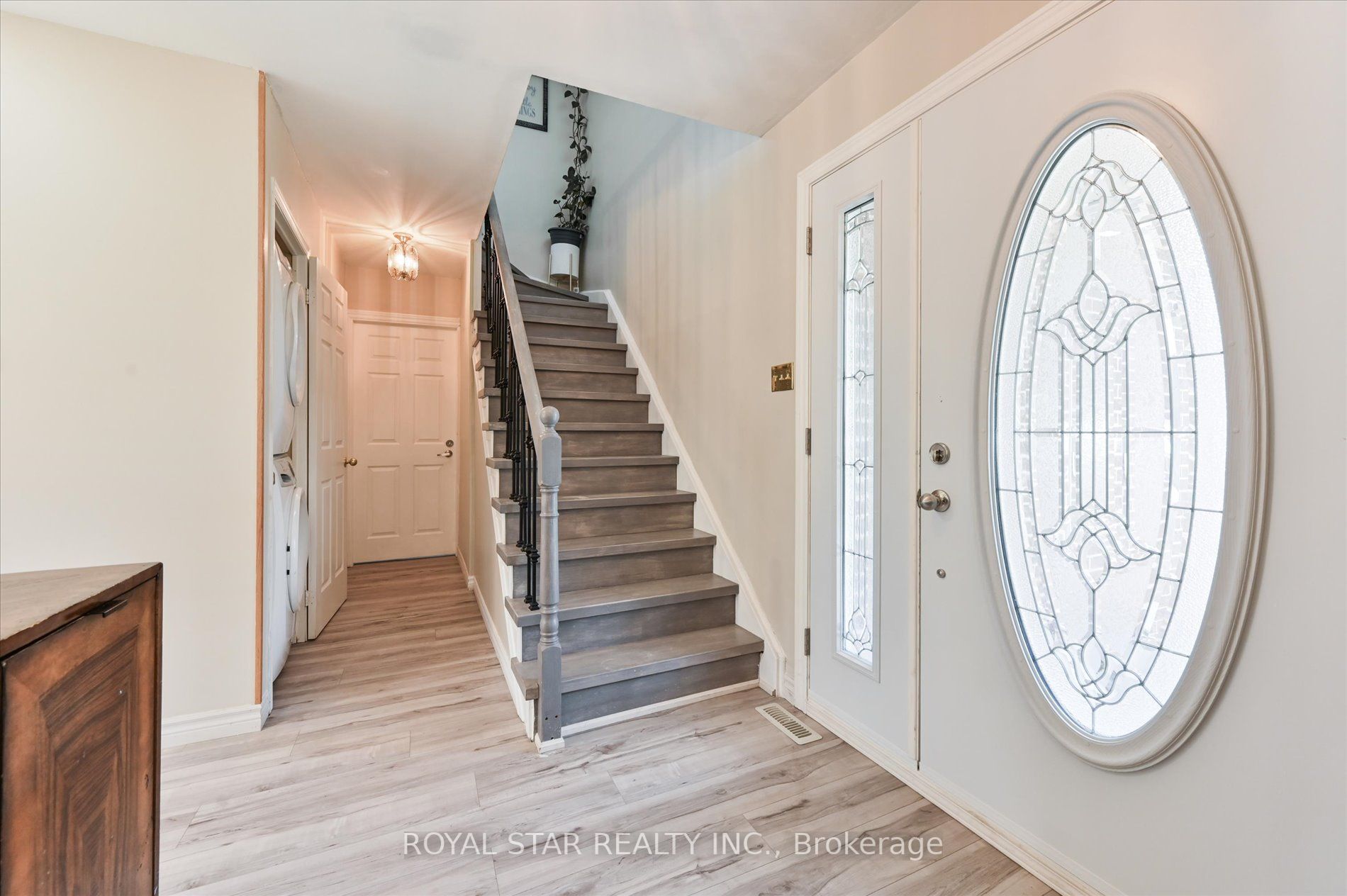 Listing W6047832 - Large Photo # 13
