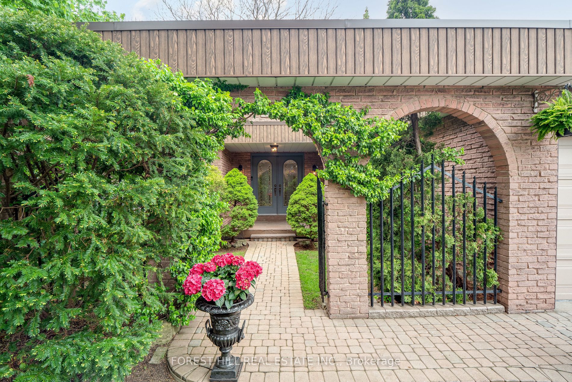 Listing W6047916 - Large Photo # 4