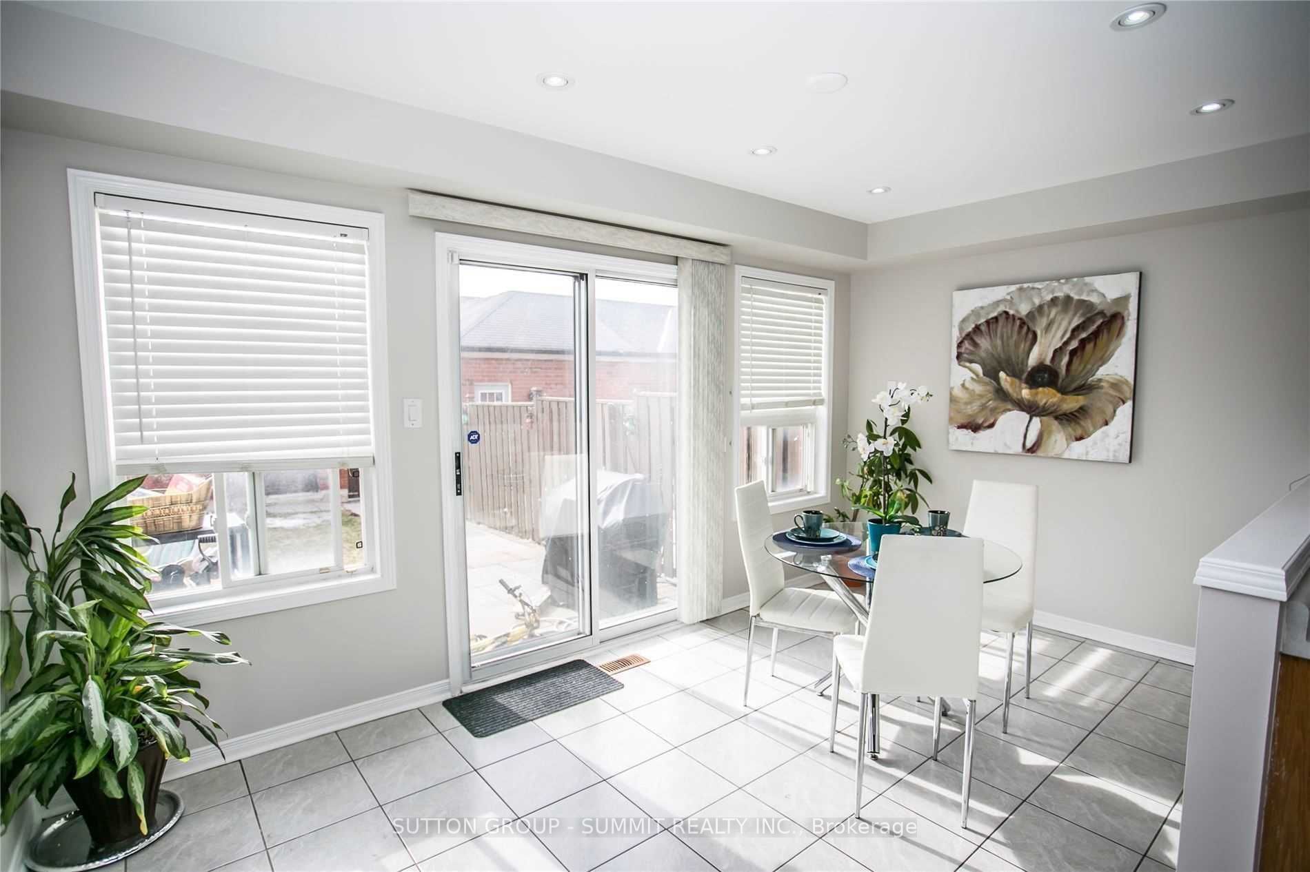 Listing W6048192 - Large Photo # 3