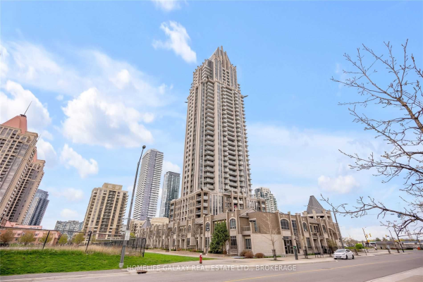 388 Prince Of Wales Dr N, Mississauga