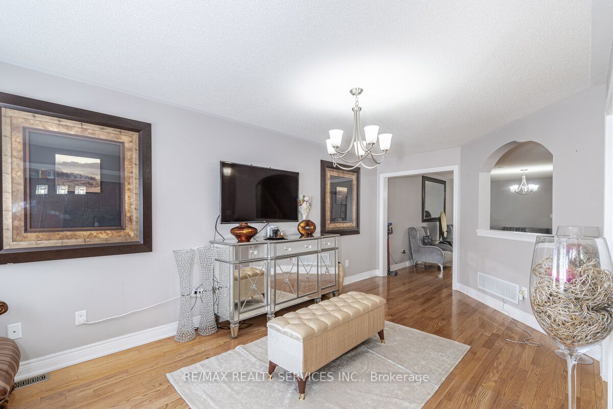 Listing W6048556 - Large Photo # 6