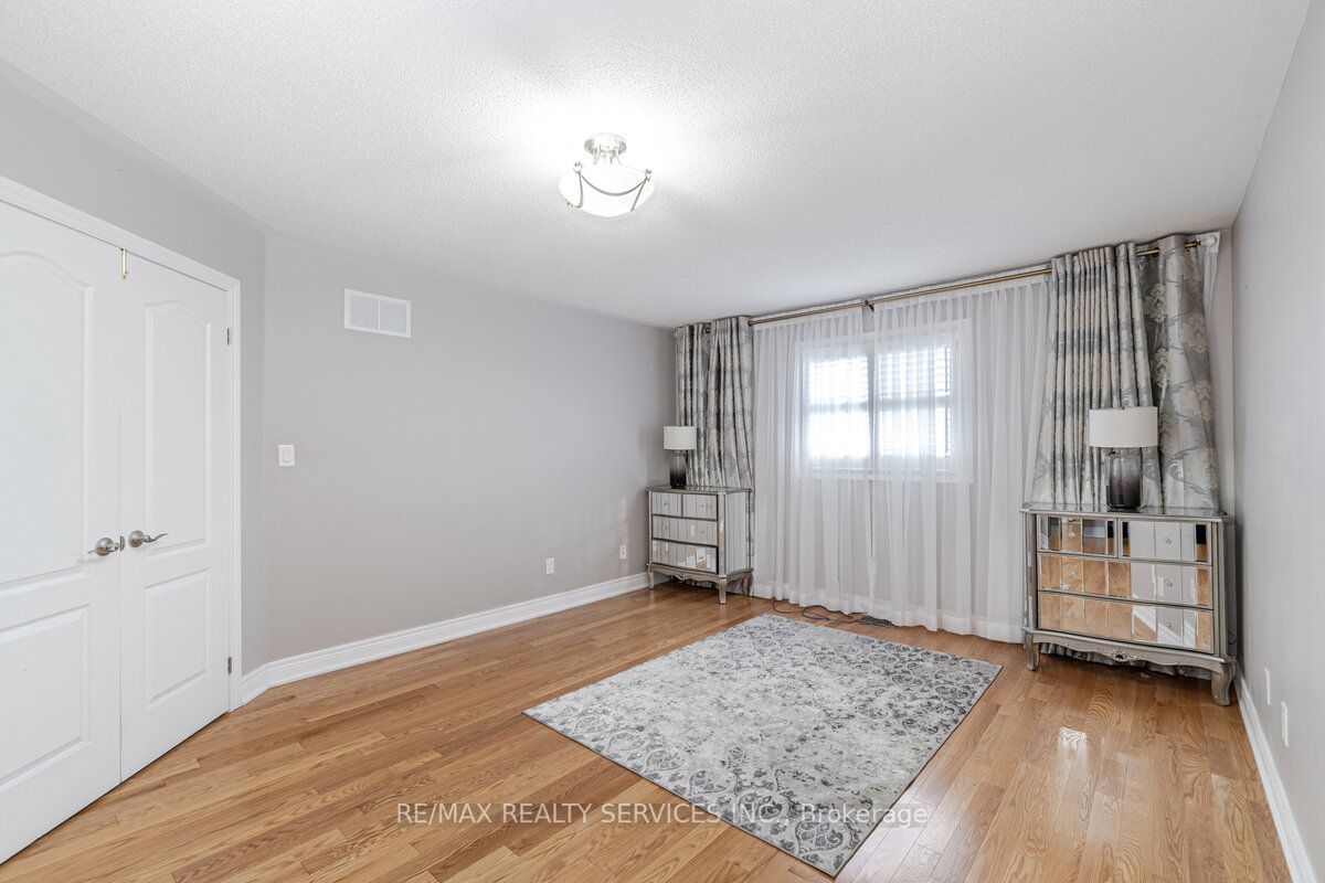 Listing W6048556 - Large Photo # 19