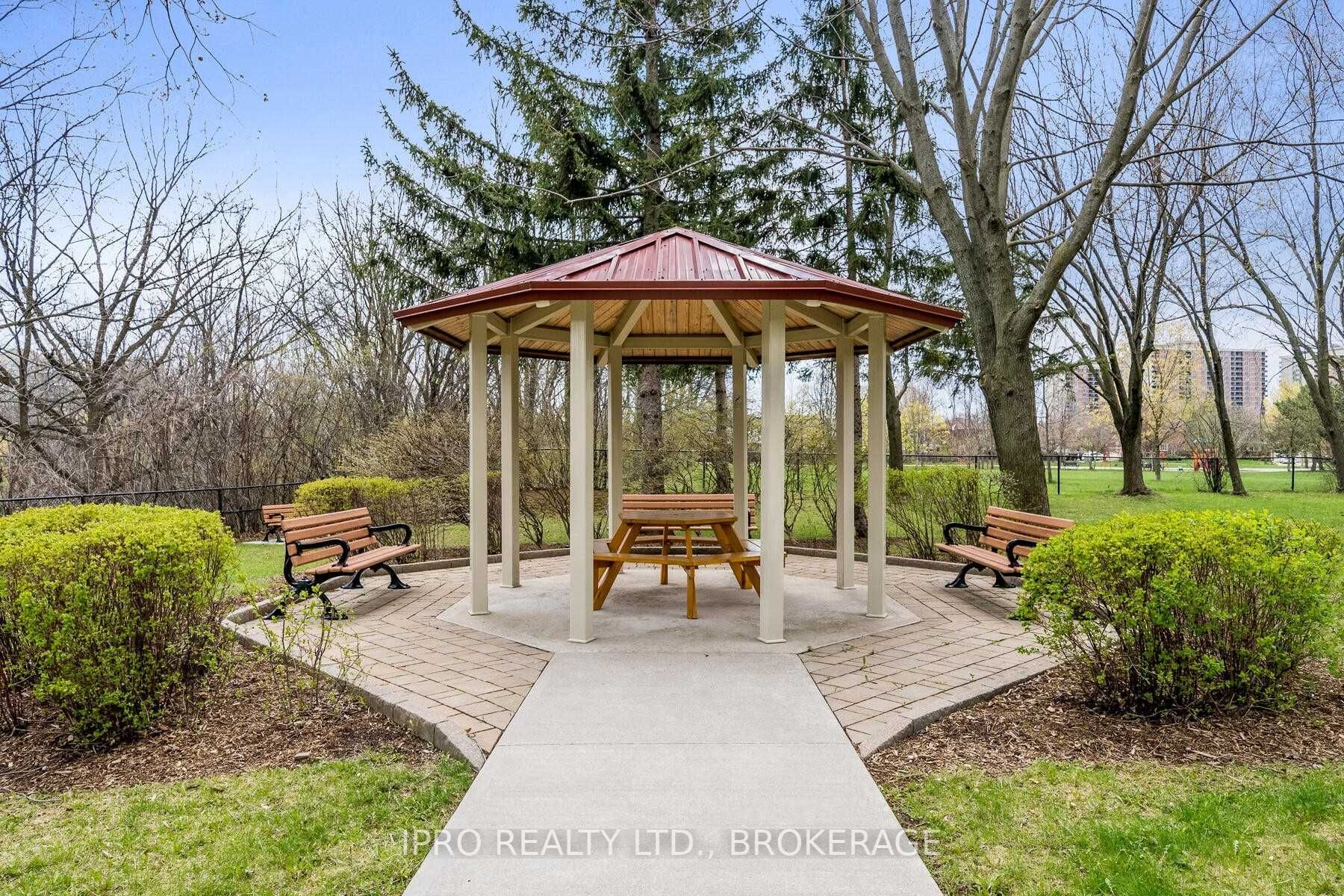 330 Mill St, ##202