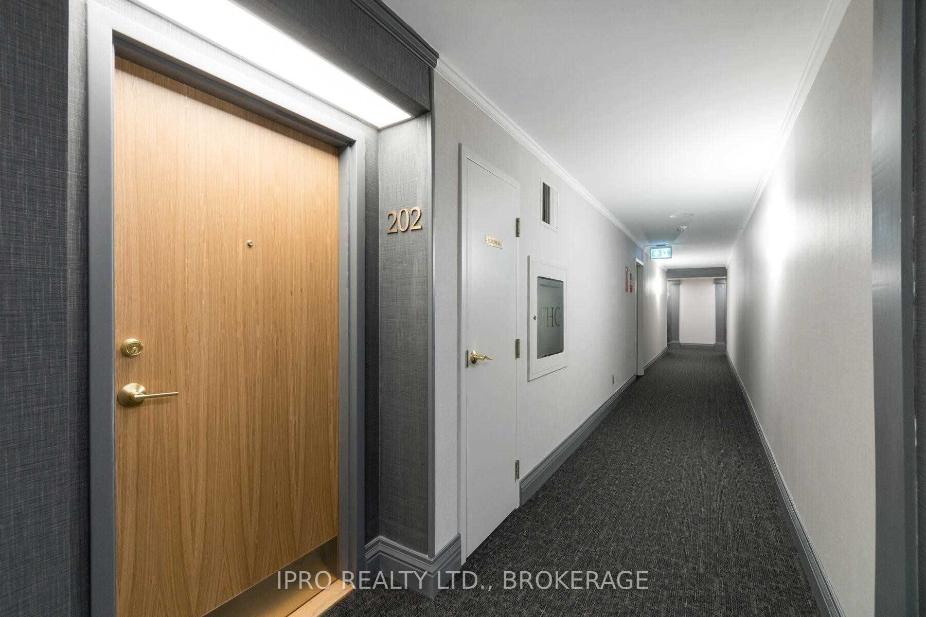 330 Mill St, ##202