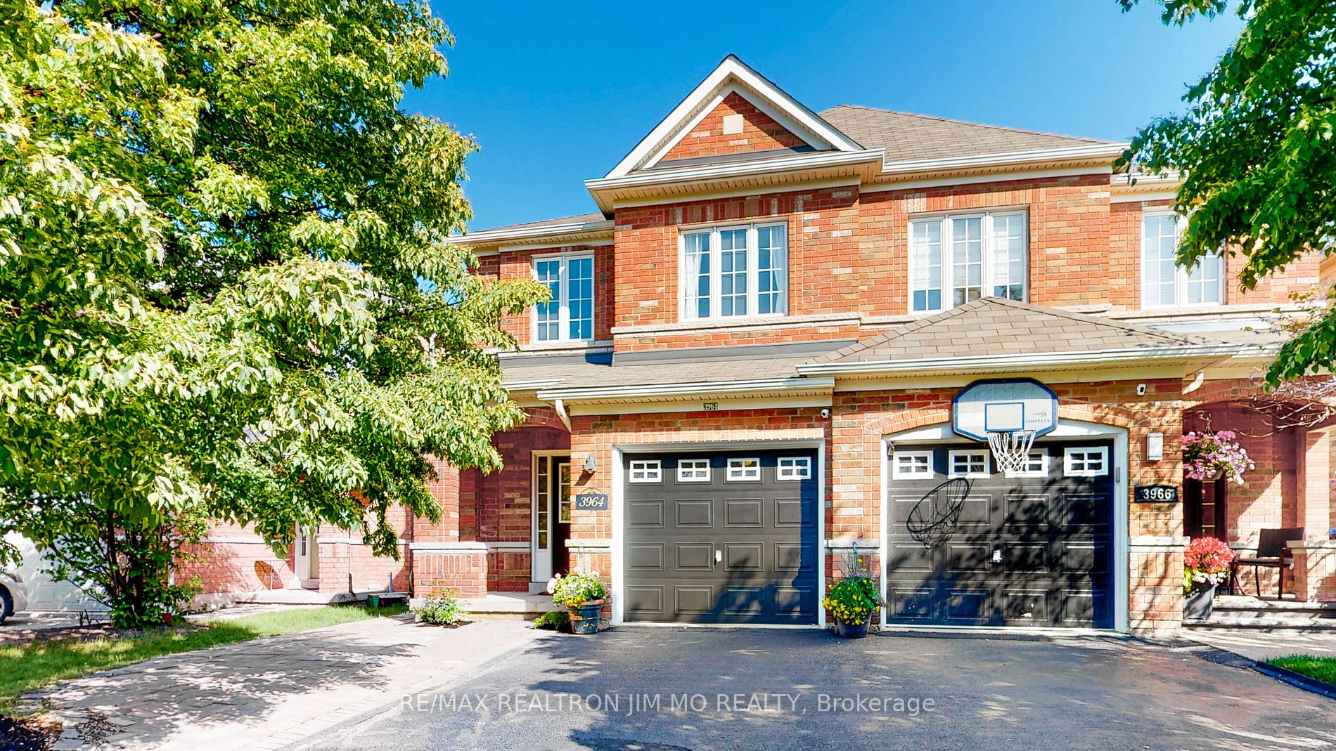 Listing W6048808 - Large Photo # 1