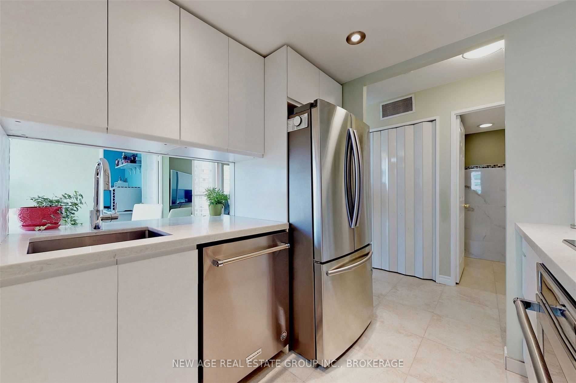 265 Enfield Pl, #1710