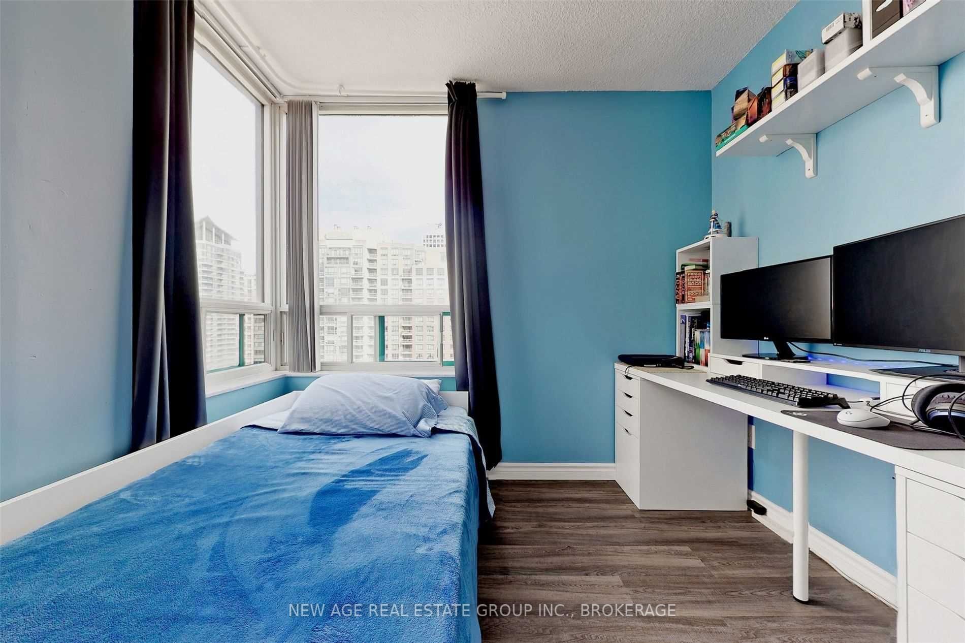 265 Enfield Pl, #1710