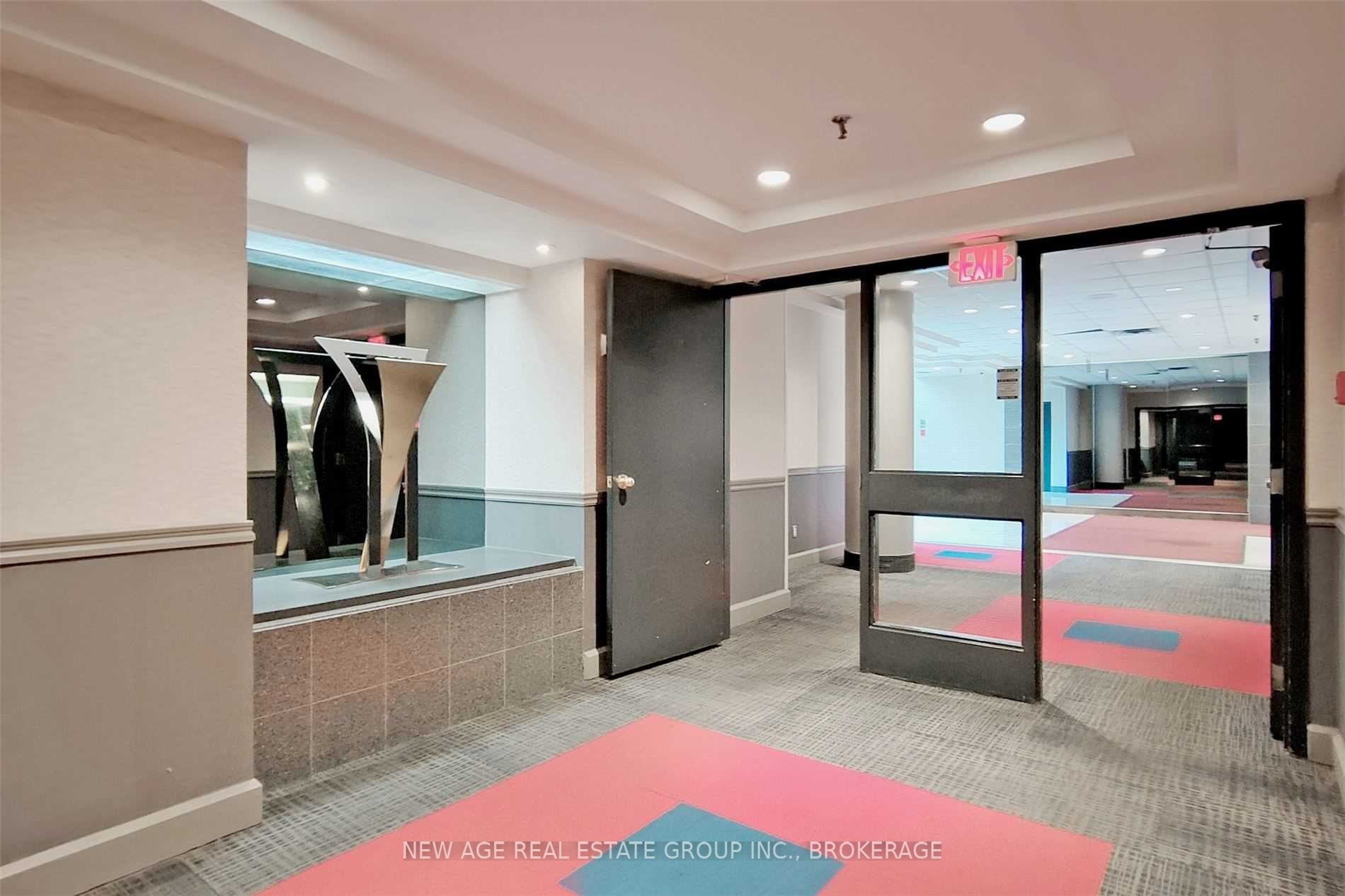 265 Enfield Pl, #1710