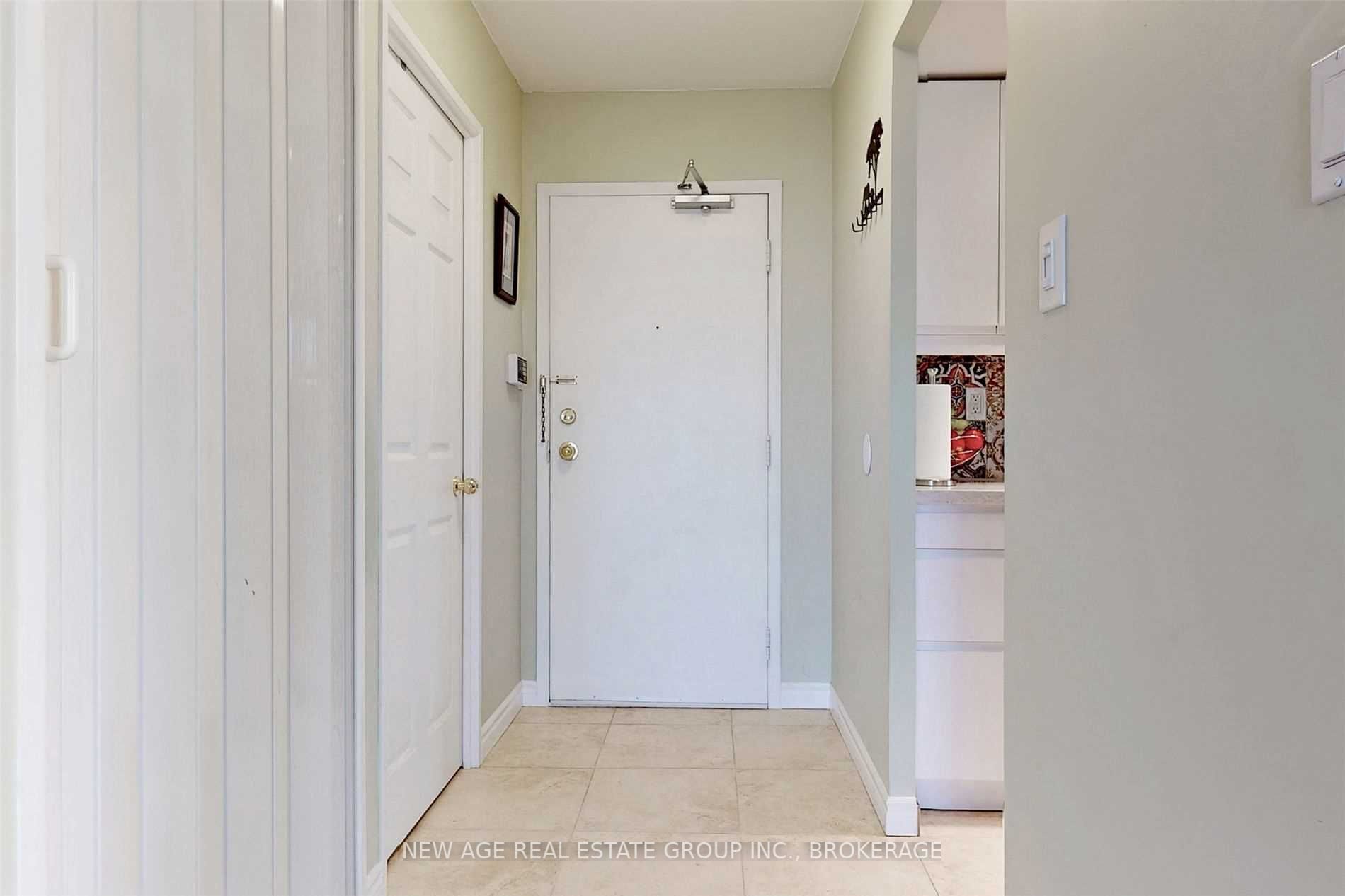265 Enfield Pl, #1710