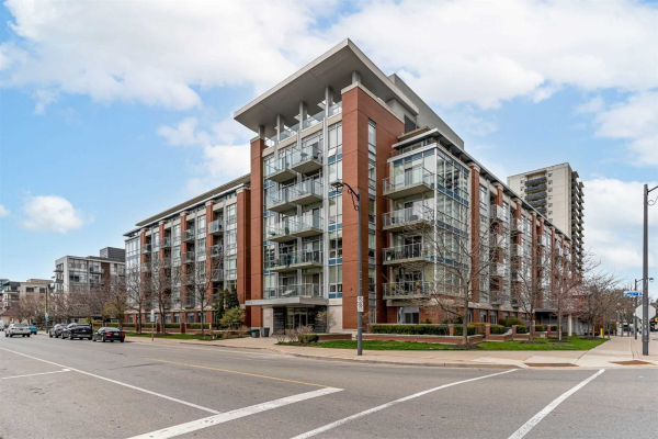 80 Port St E, Mississauga