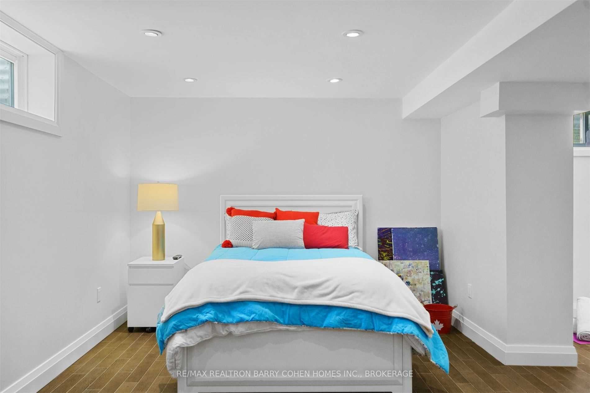 2130 Jenner Court