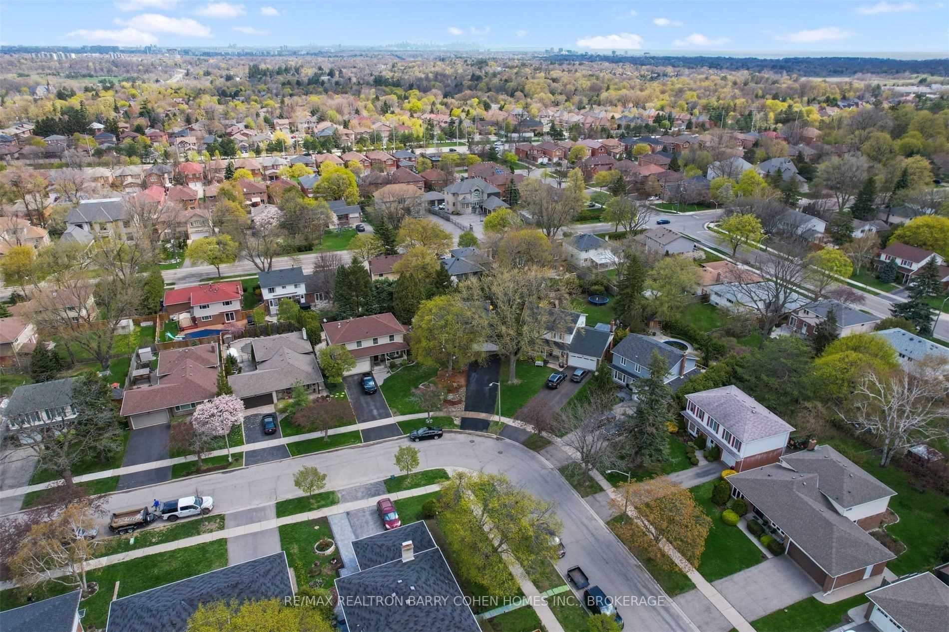 2130 Jenner Court