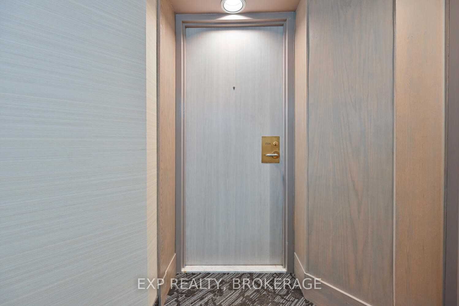 Listing W6049409 - Large Photo # 2