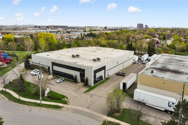 52 Bramwin Crt, Brampton