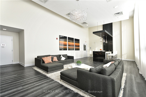 3170 Erin Mills Pkwy, Mississauga