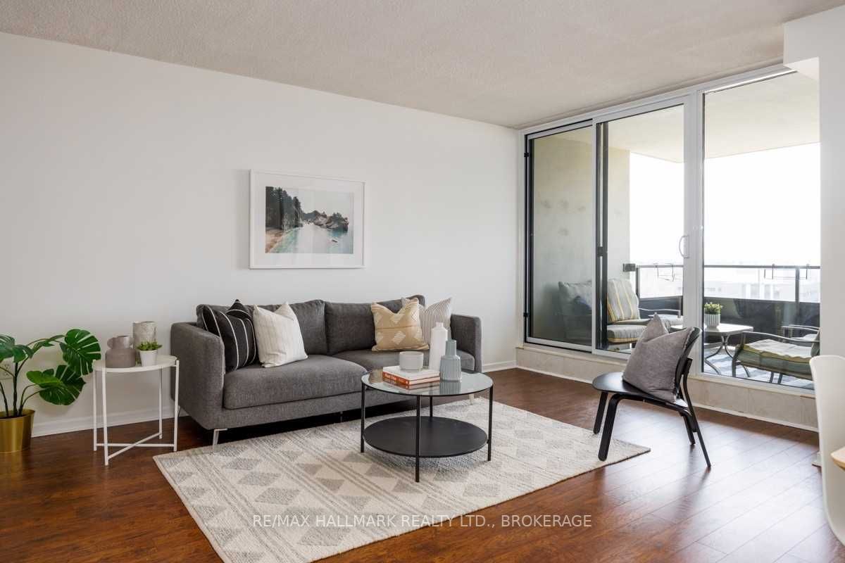 Listing W6050033 - Large Photo # 6