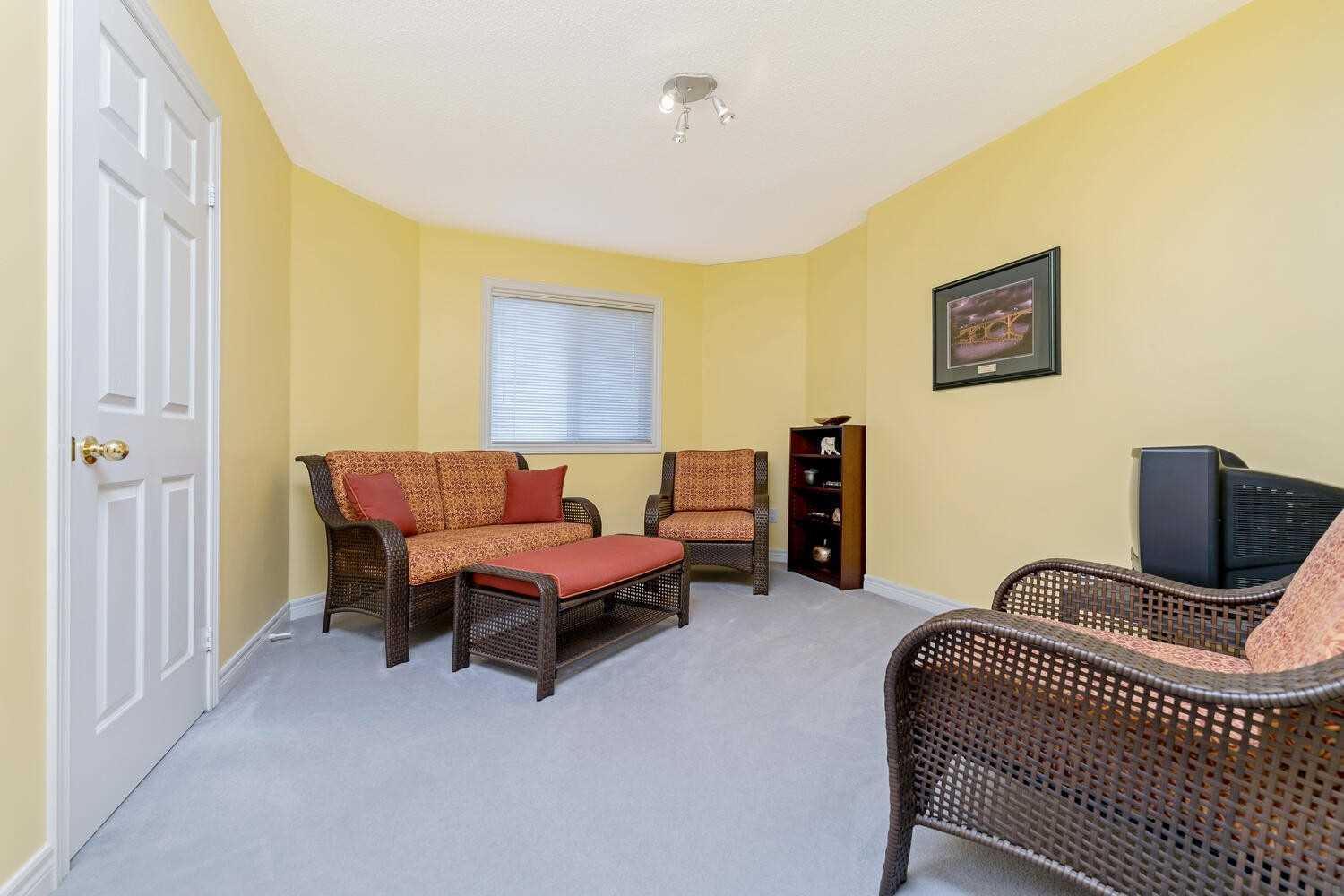 Listing W6050119 - Large Photo # 25