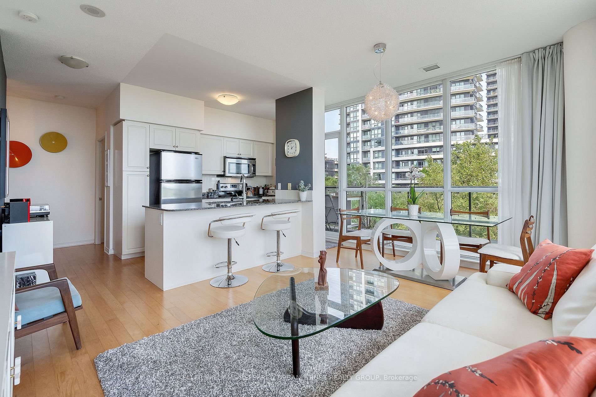 2230 Lake Shore Boulevard W #308