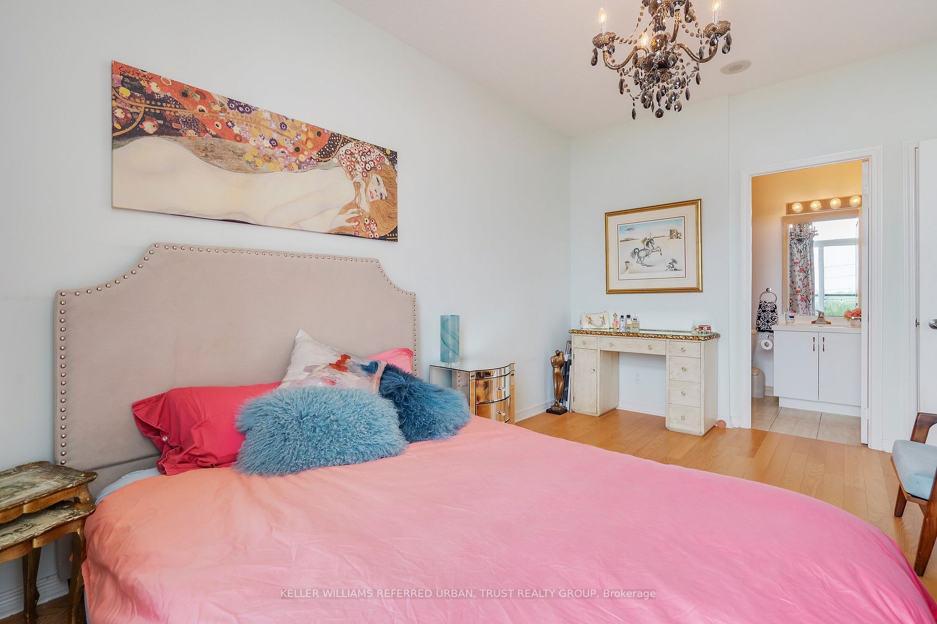 2230 Lake Shore Boulevard W #308