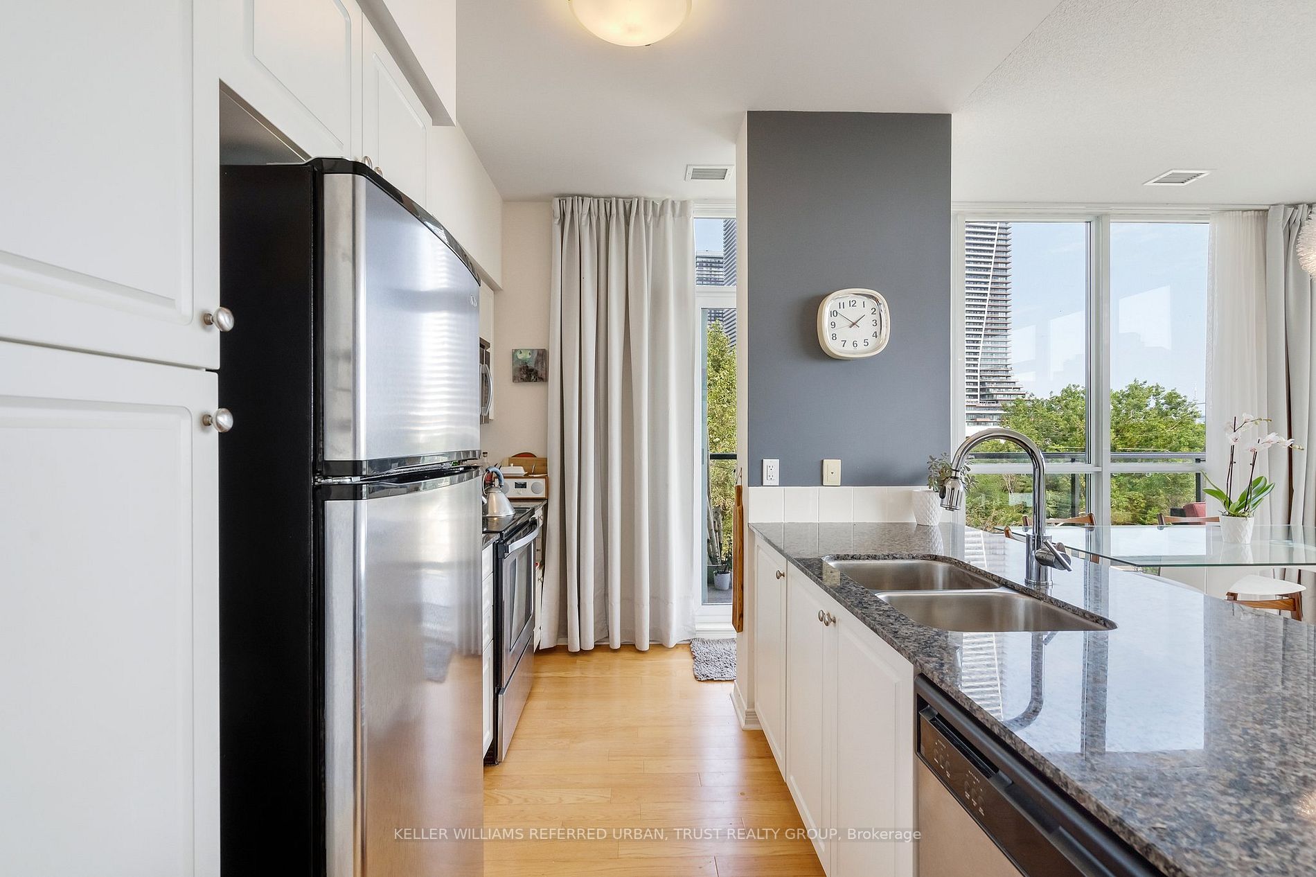 2230 Lake Shore Boulevard W #308