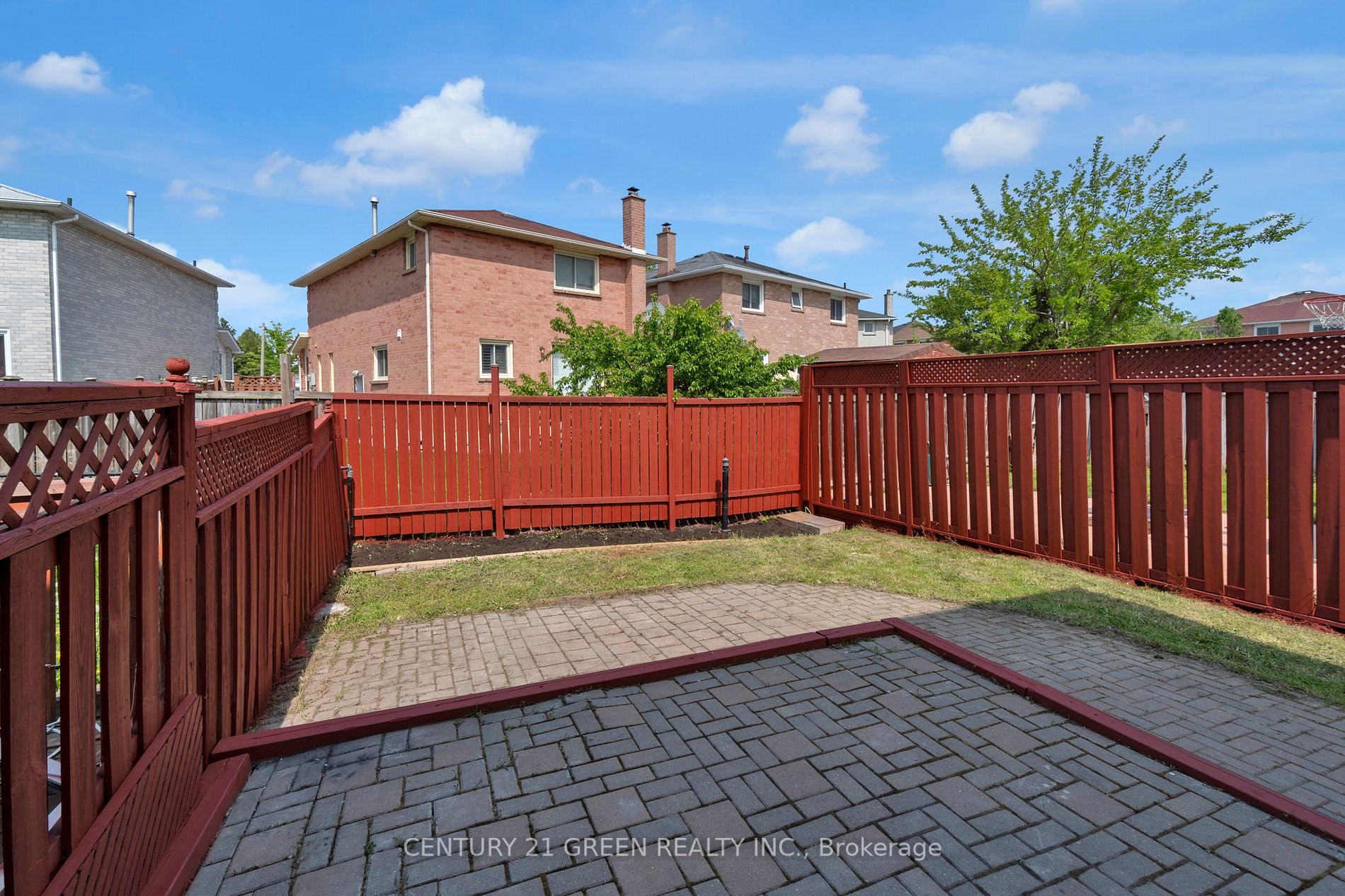 32 Woodsend Run