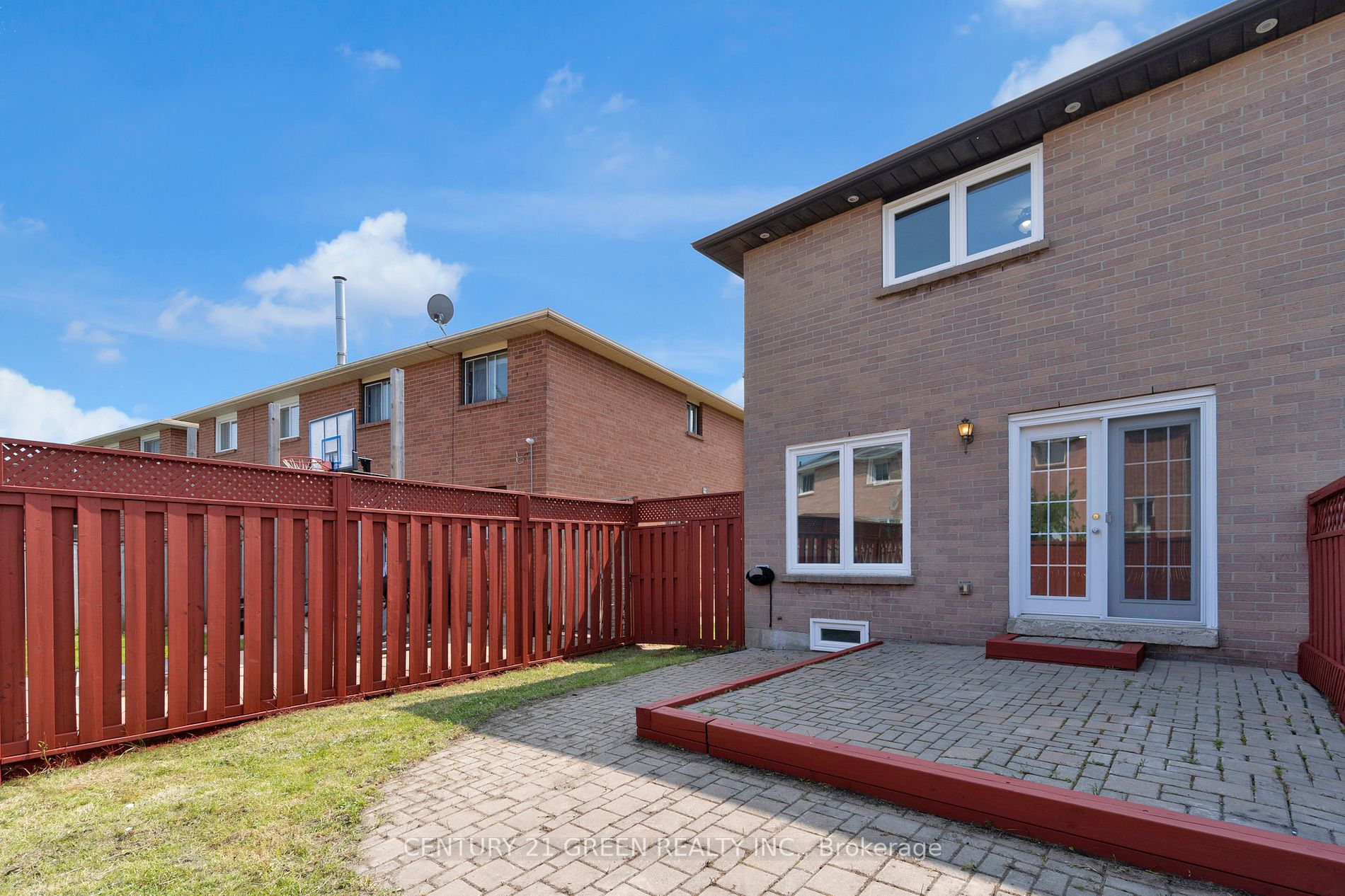 32 Woodsend Run