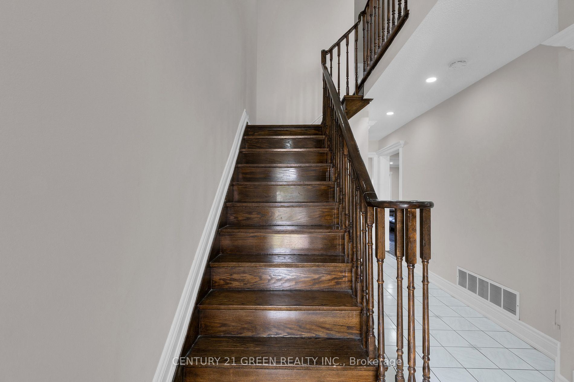 32 Woodsend Run