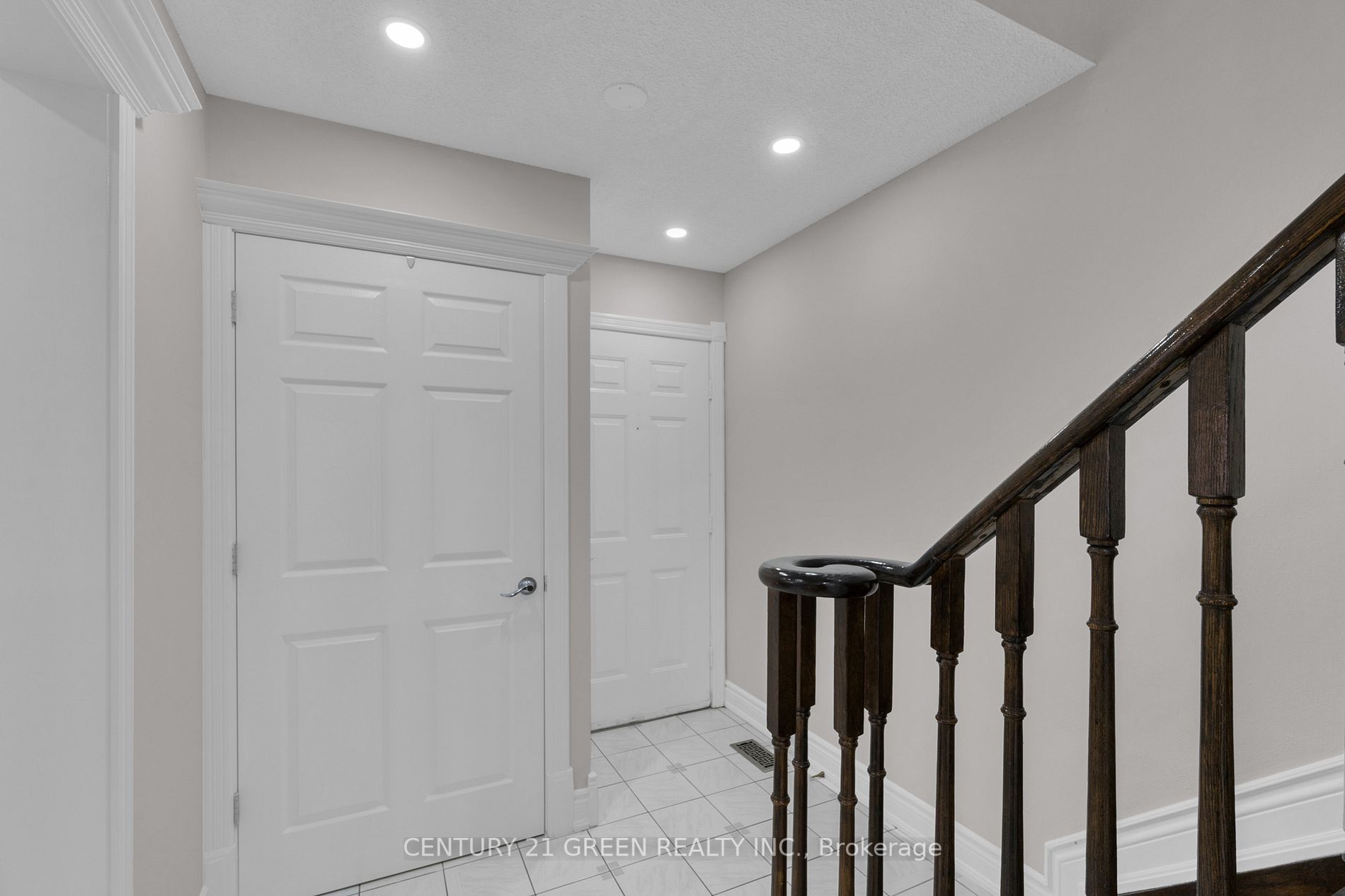 32 Woodsend Run