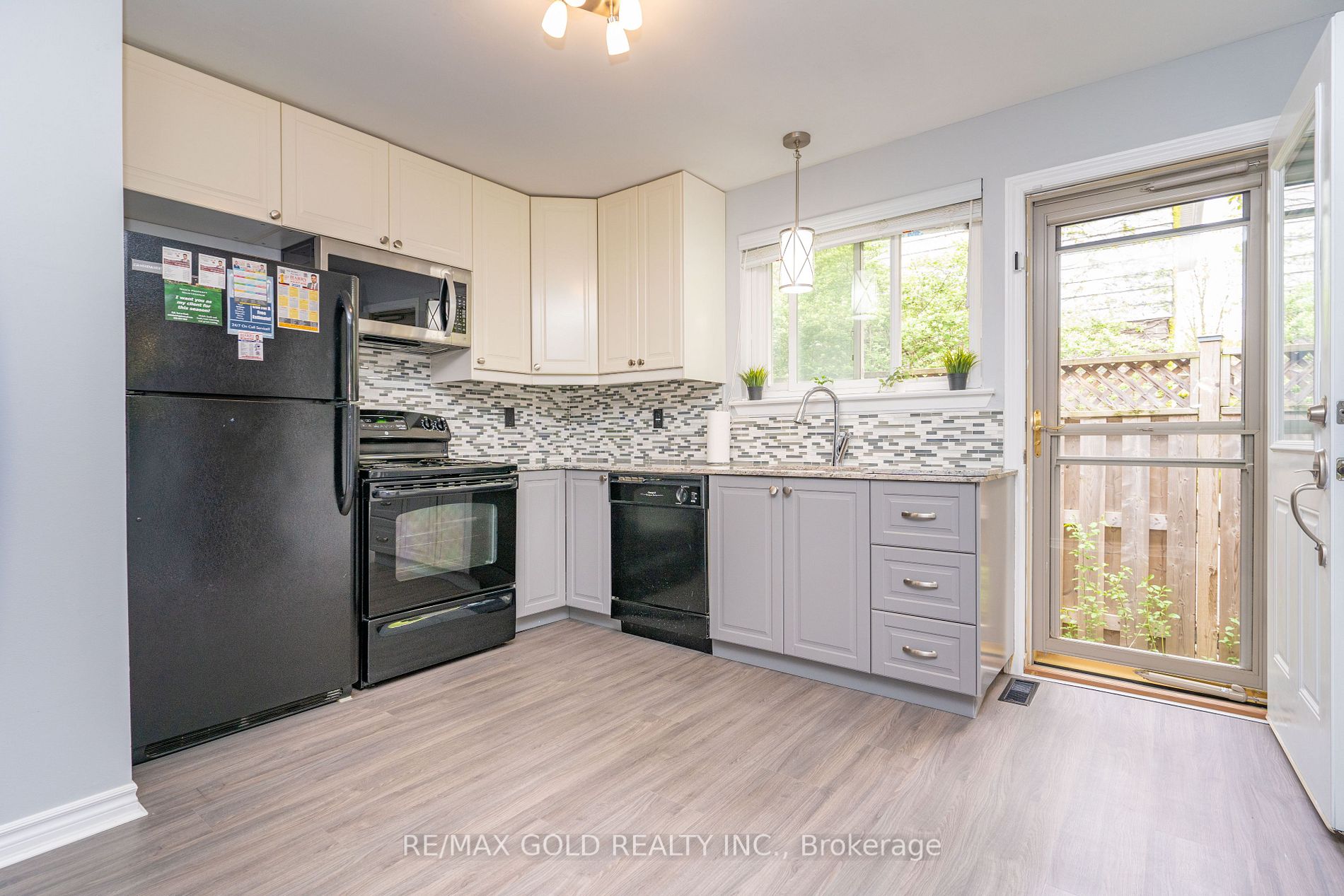 Listing W6050288 - Large Photo # 12