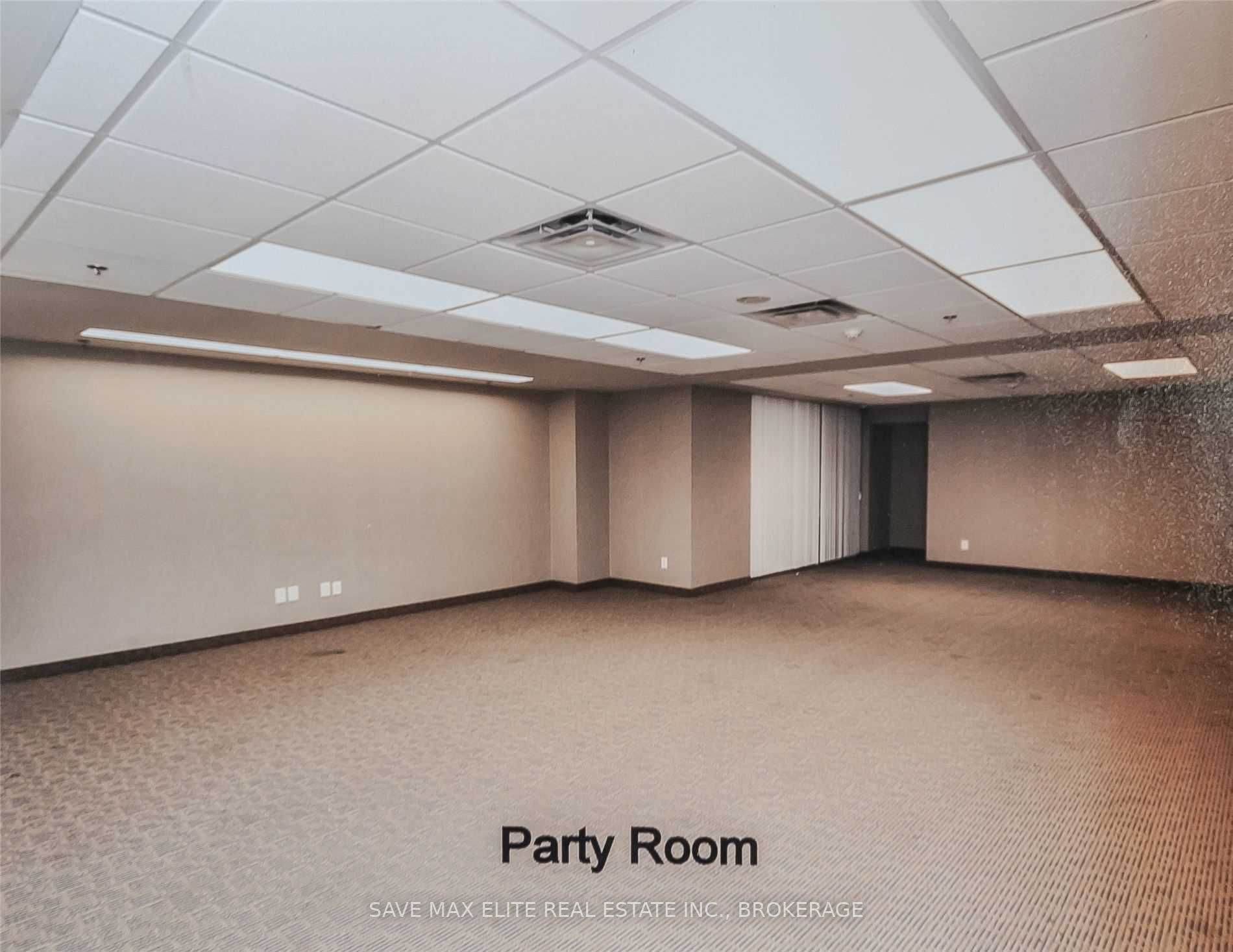 9 George St N, #606