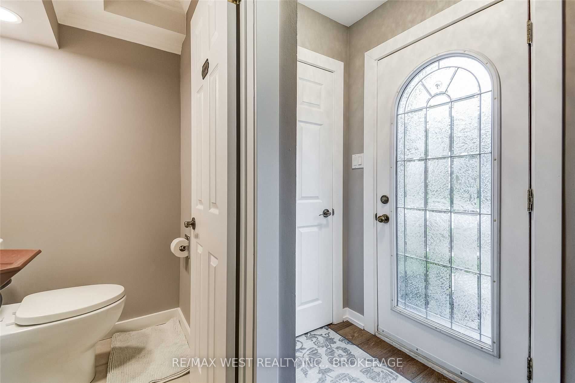Listing W6050365 - Large Photo # 3